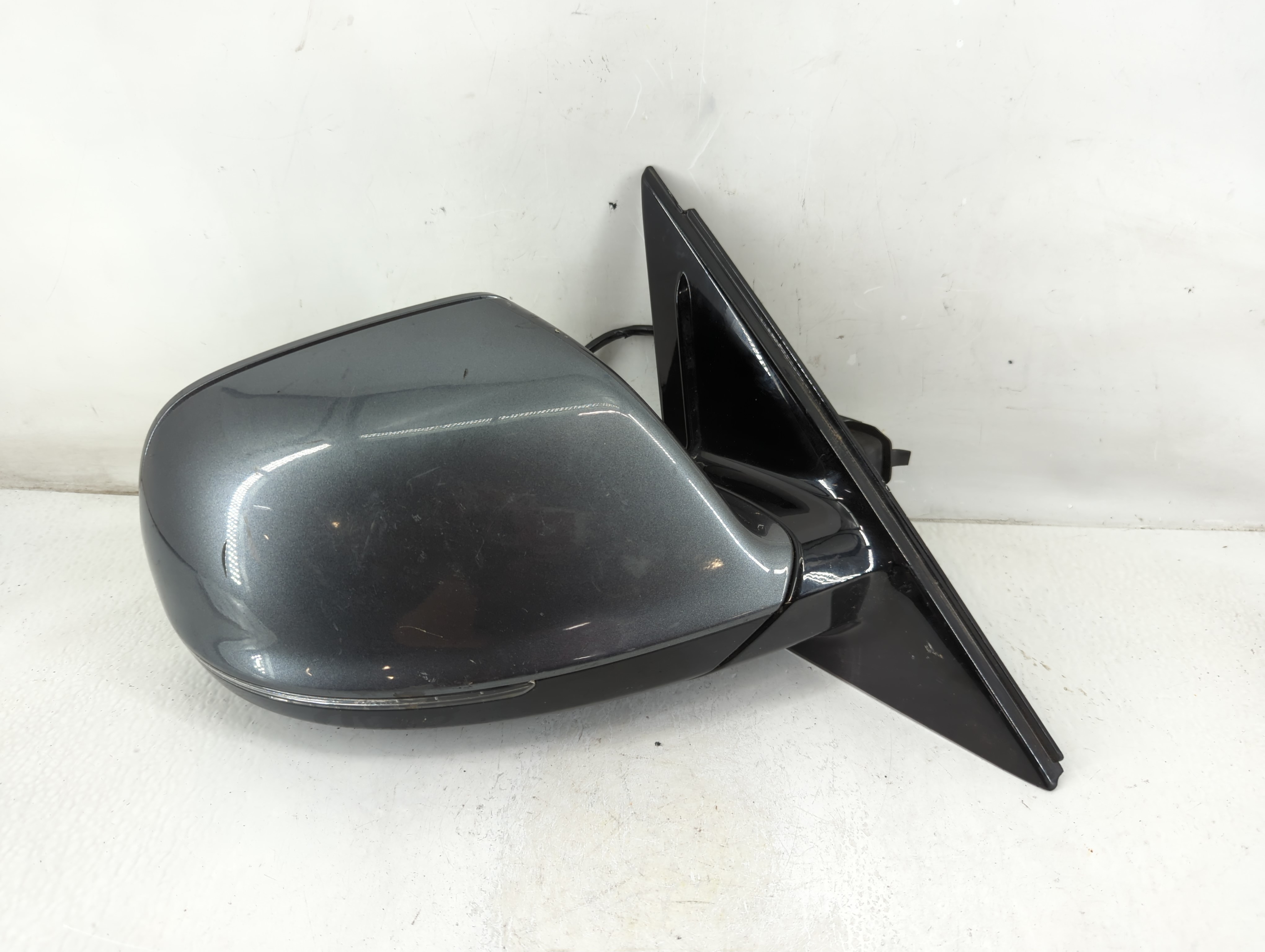Picture of 2017 Audi Q5 Passenger Right Side View Power Door Mirror Grey 1112877