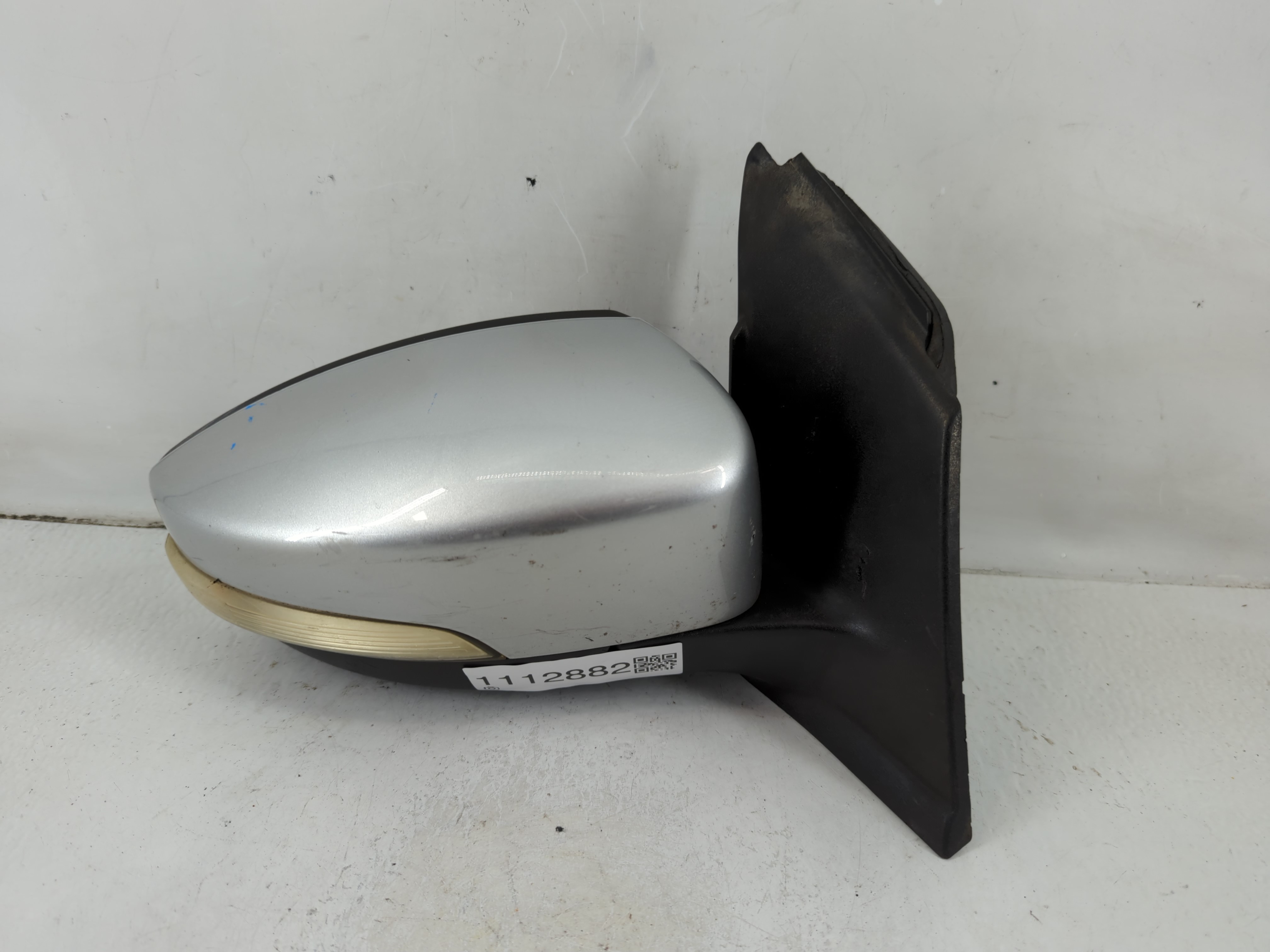 2013-2016 Ford Escape Passenger Right Side View Power Door Mirror Silver 1112882 - Oemusedautoparts1.com