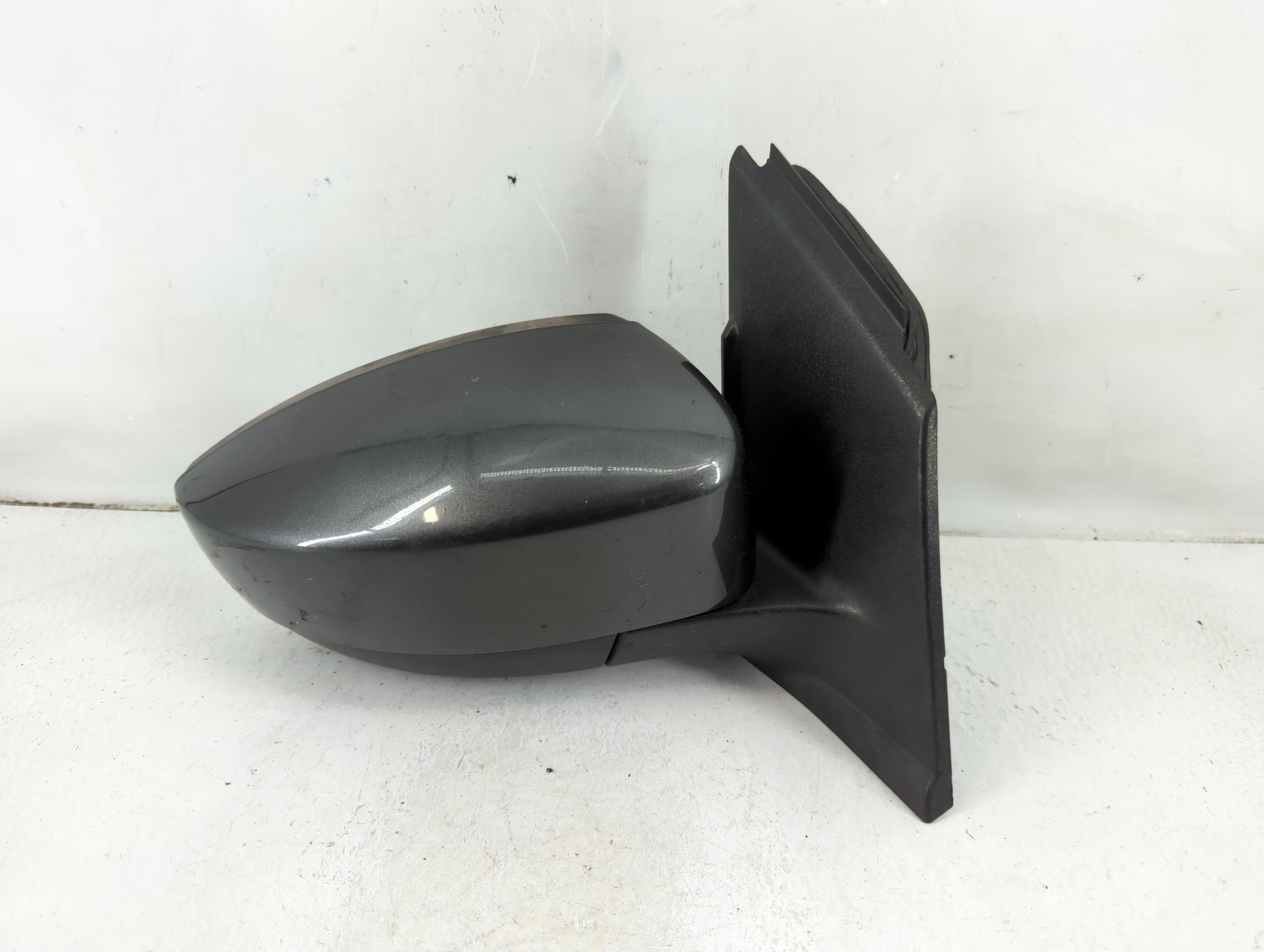 2013-2016 Ford Escape Passenger Right Side View Power Door Mirror 1112886 - Oemusedautoparts1.com