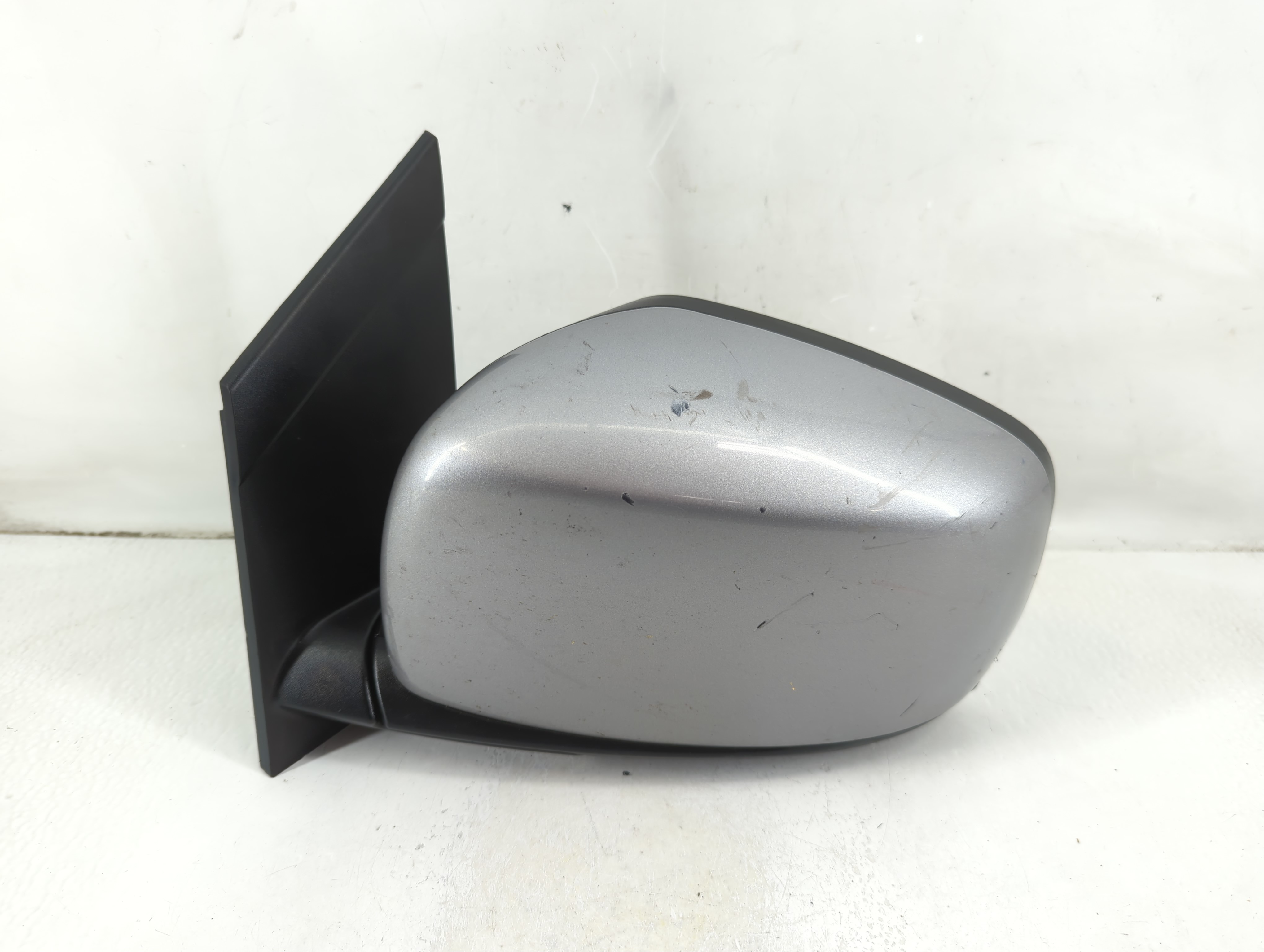 Dodge Caravan Driver Left Side View Power Door Mirror Grey 1112925 - Oemusedautoparts1.com
