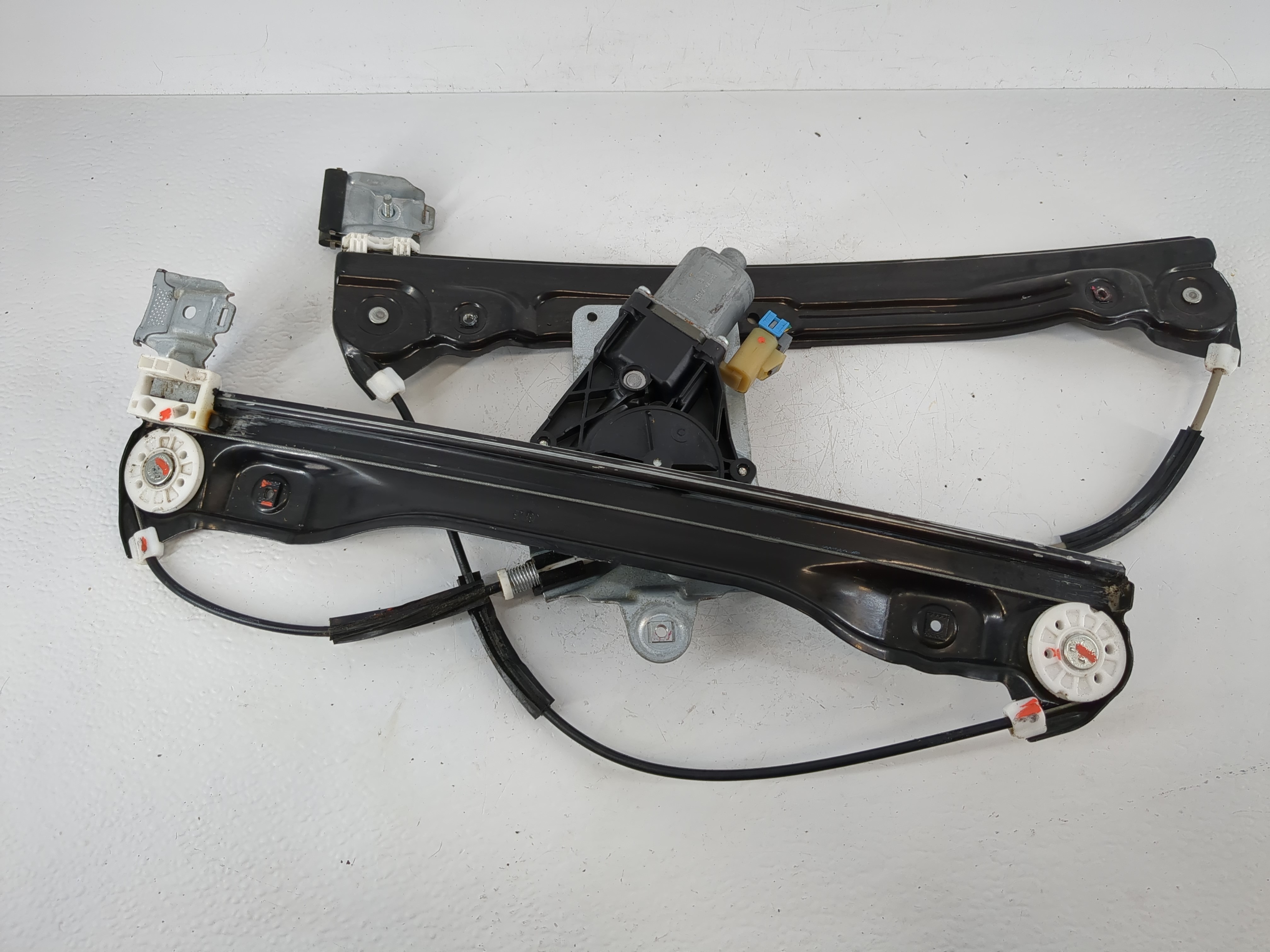 2011-2012 Chevrolet Cruze Driver Left Front Window Regulator 1112954 - Oemusedautoparts1.com