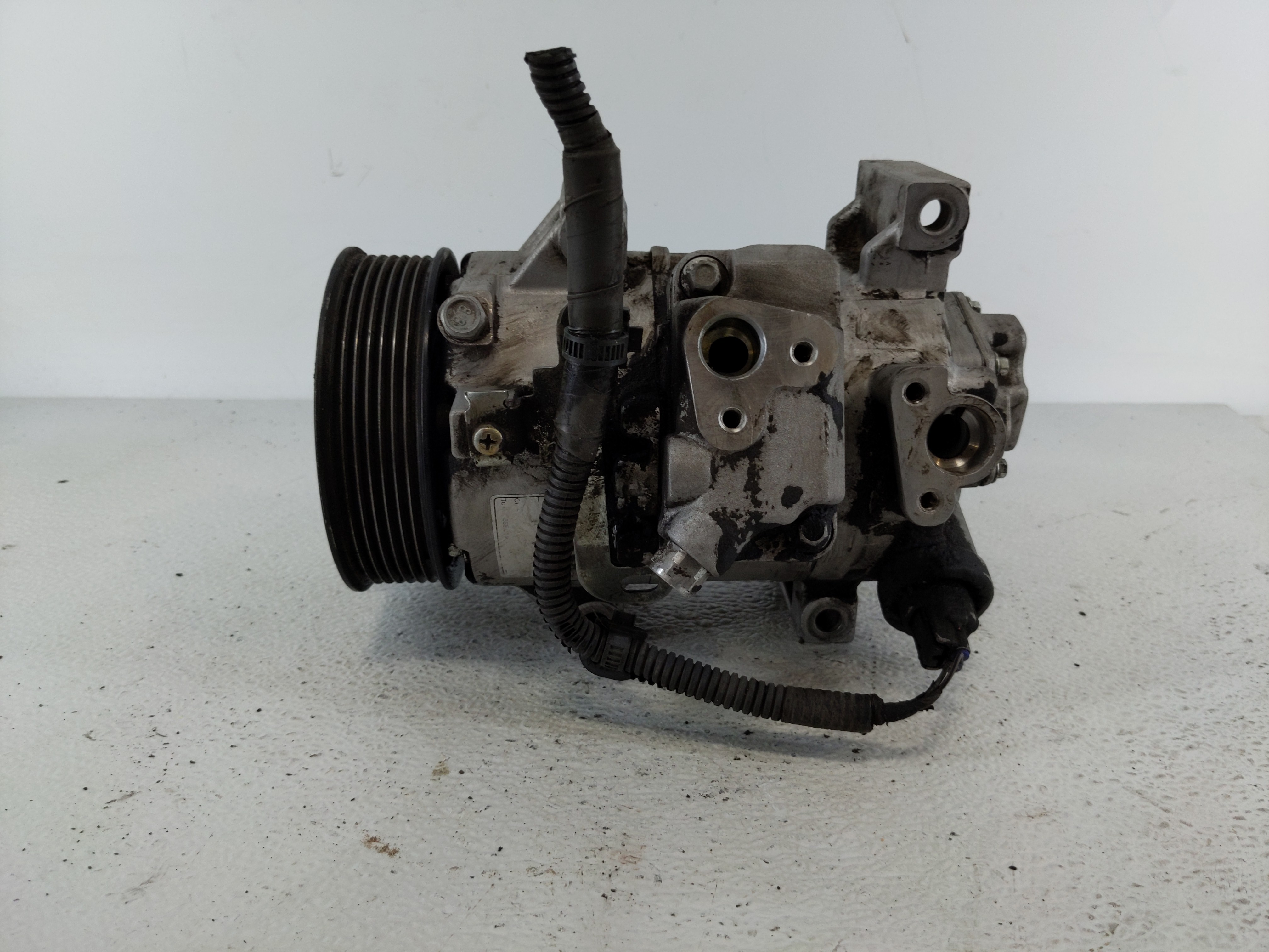 2008-2015 Scion Xb Air Conditioning A/c Ac Compressor Oem 1112960 - Oemusedautoparts1.com