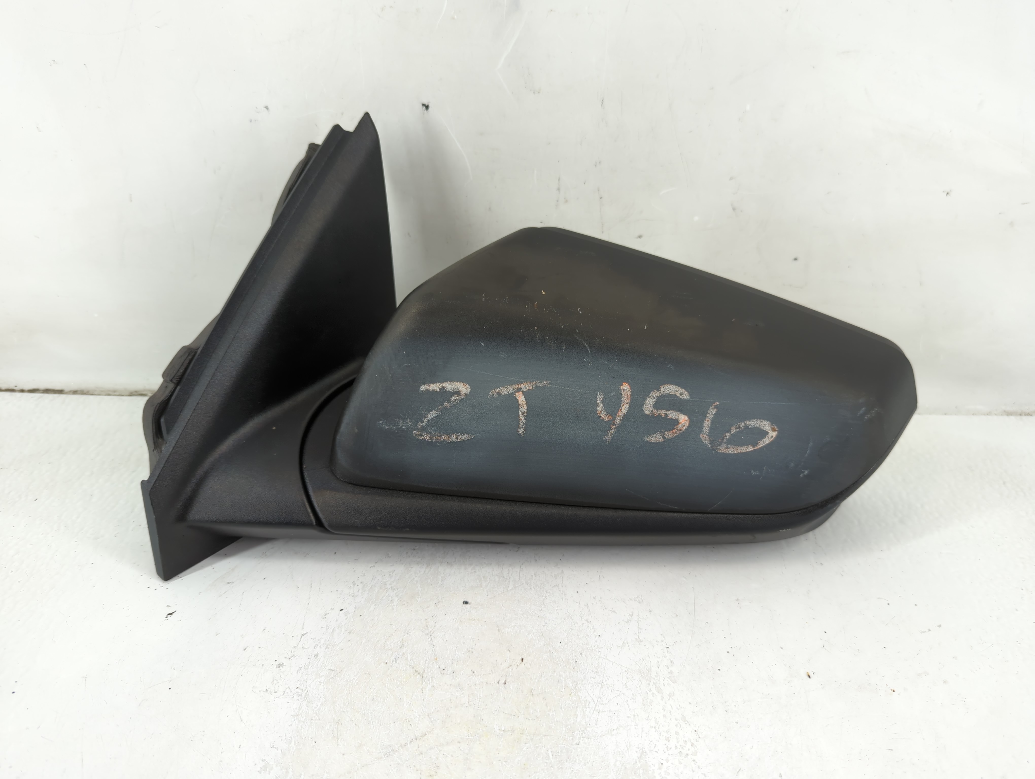 2018-2022 Chevrolet Equinox Driver Left Side View Power Door Mirror 1112971 - Oemusedautoparts1.com