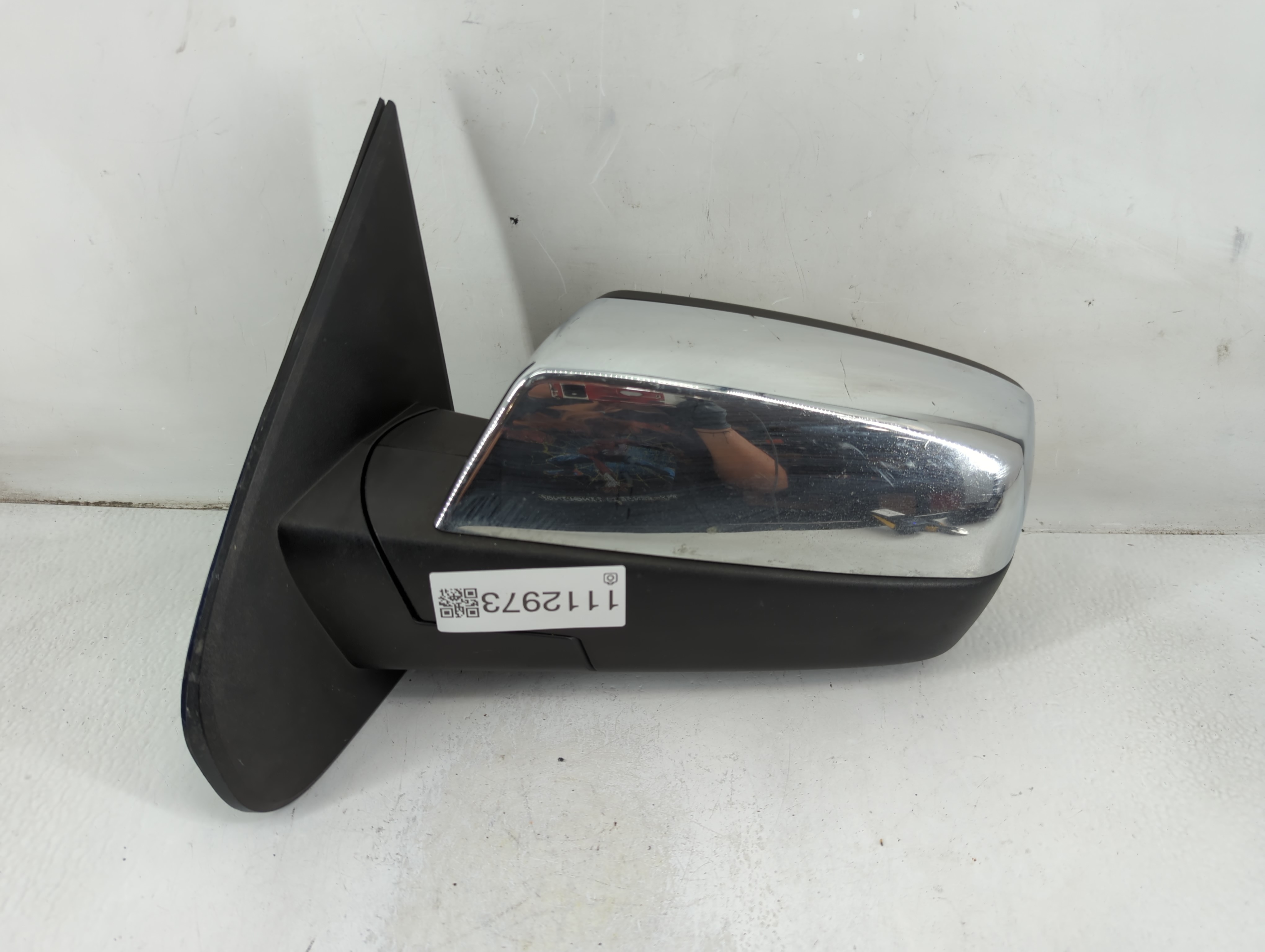 2014 Chevrolet Silverado 1500 Driver Left Side View Power Door Mirror 1112973 - Oemusedautoparts1.com