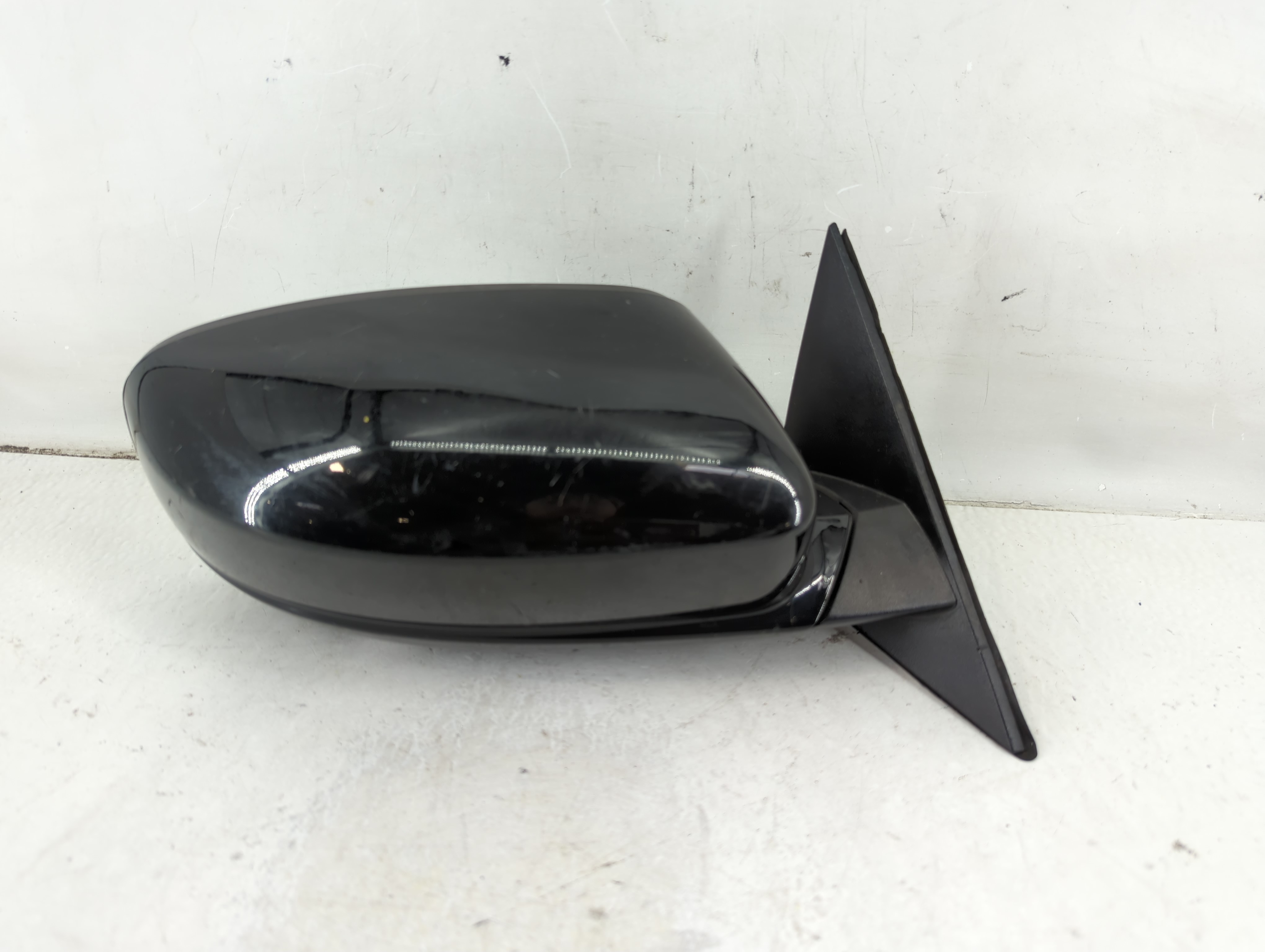 2015-2020 Dodge Charger Passenger Right Side View Power Door Mirror 1113024 - Oemusedautoparts1.com