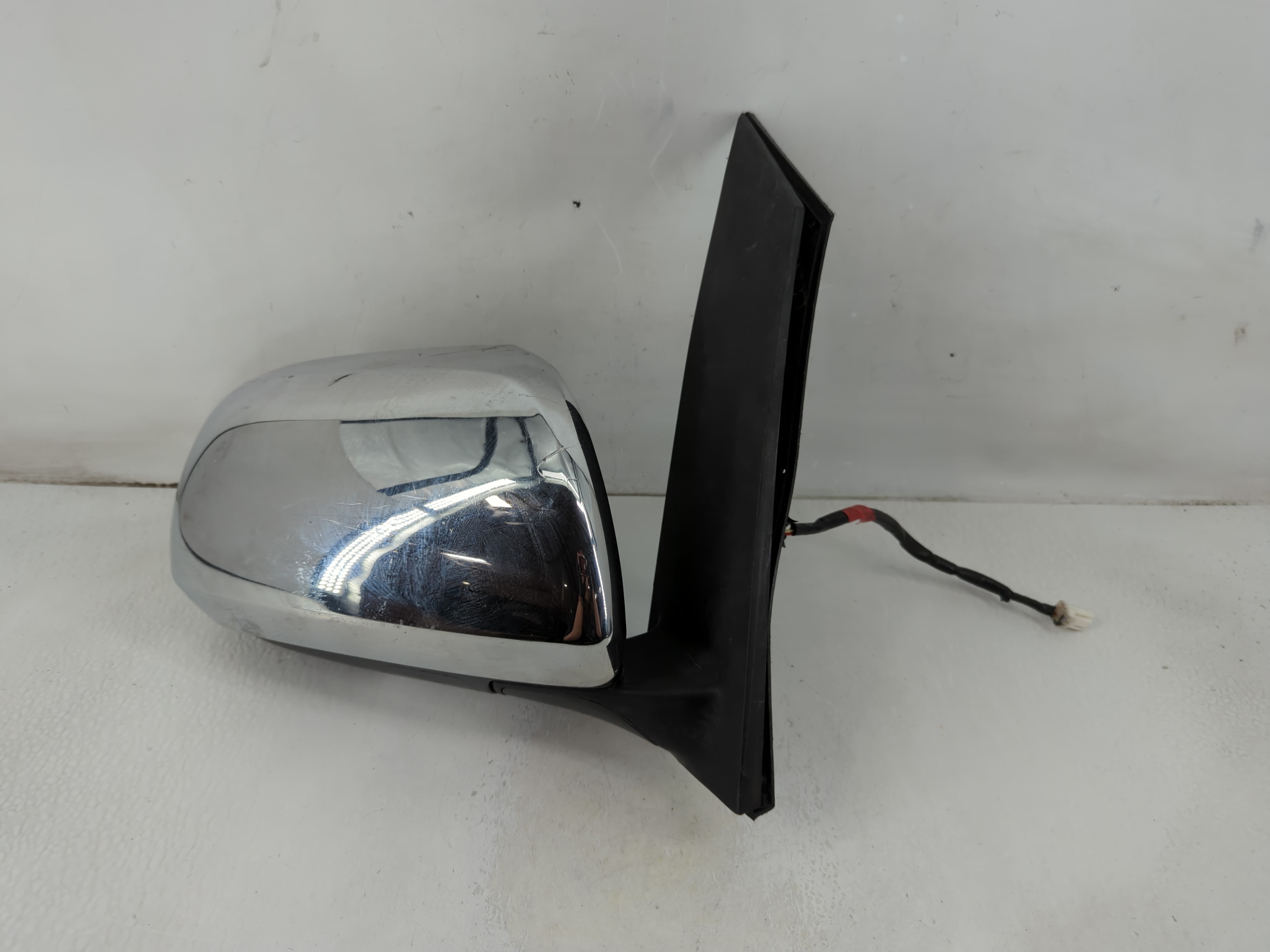 2011-2014 Toyota Sienna Passenger Right Side View Power Door Mirror 1113034 - Oemusedautoparts1.com