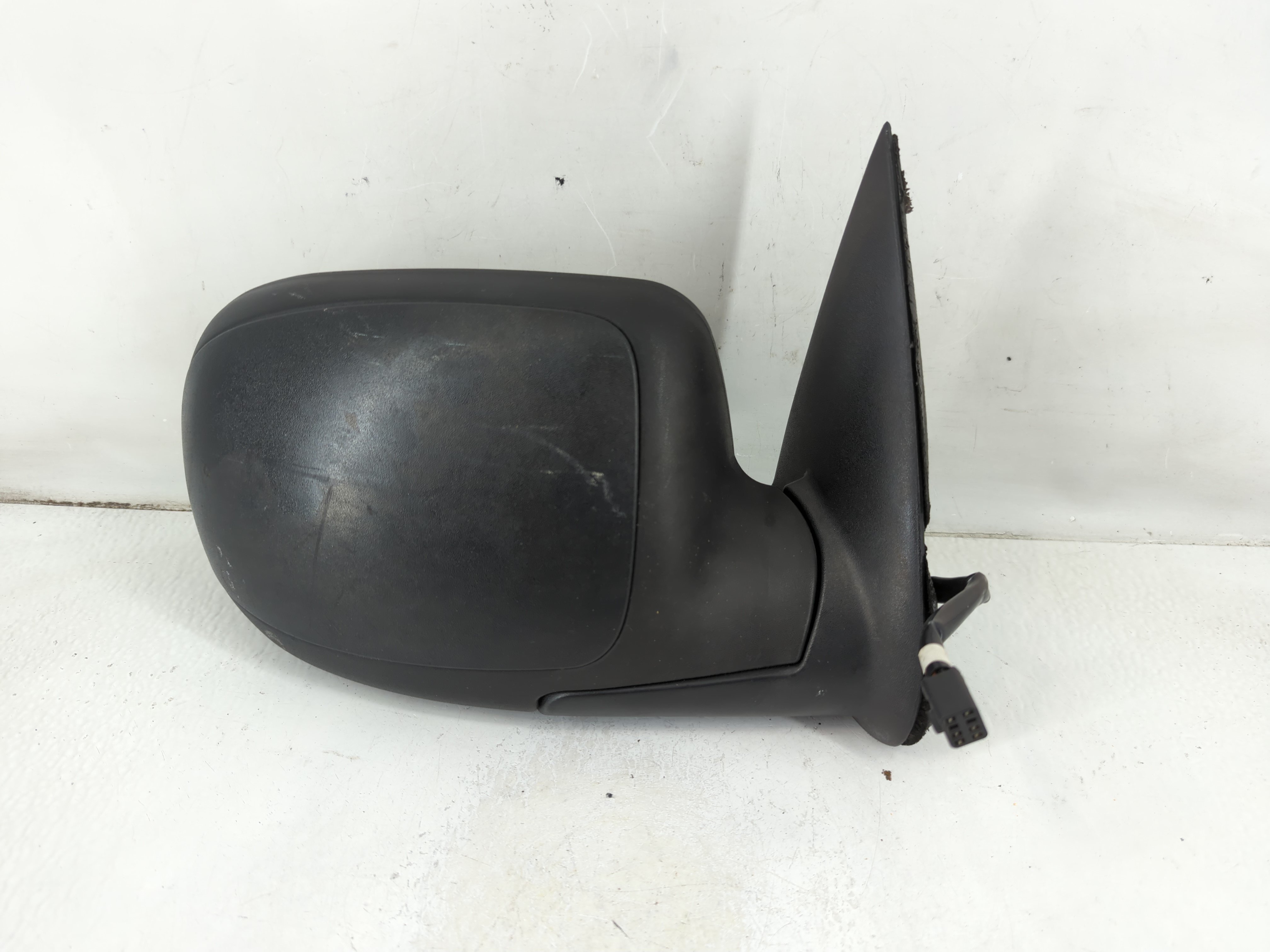 2003 Chevrolet Suburban 1500 Passenger Right Side View Power Door Mirror 1113044 - Oemusedautoparts1.com