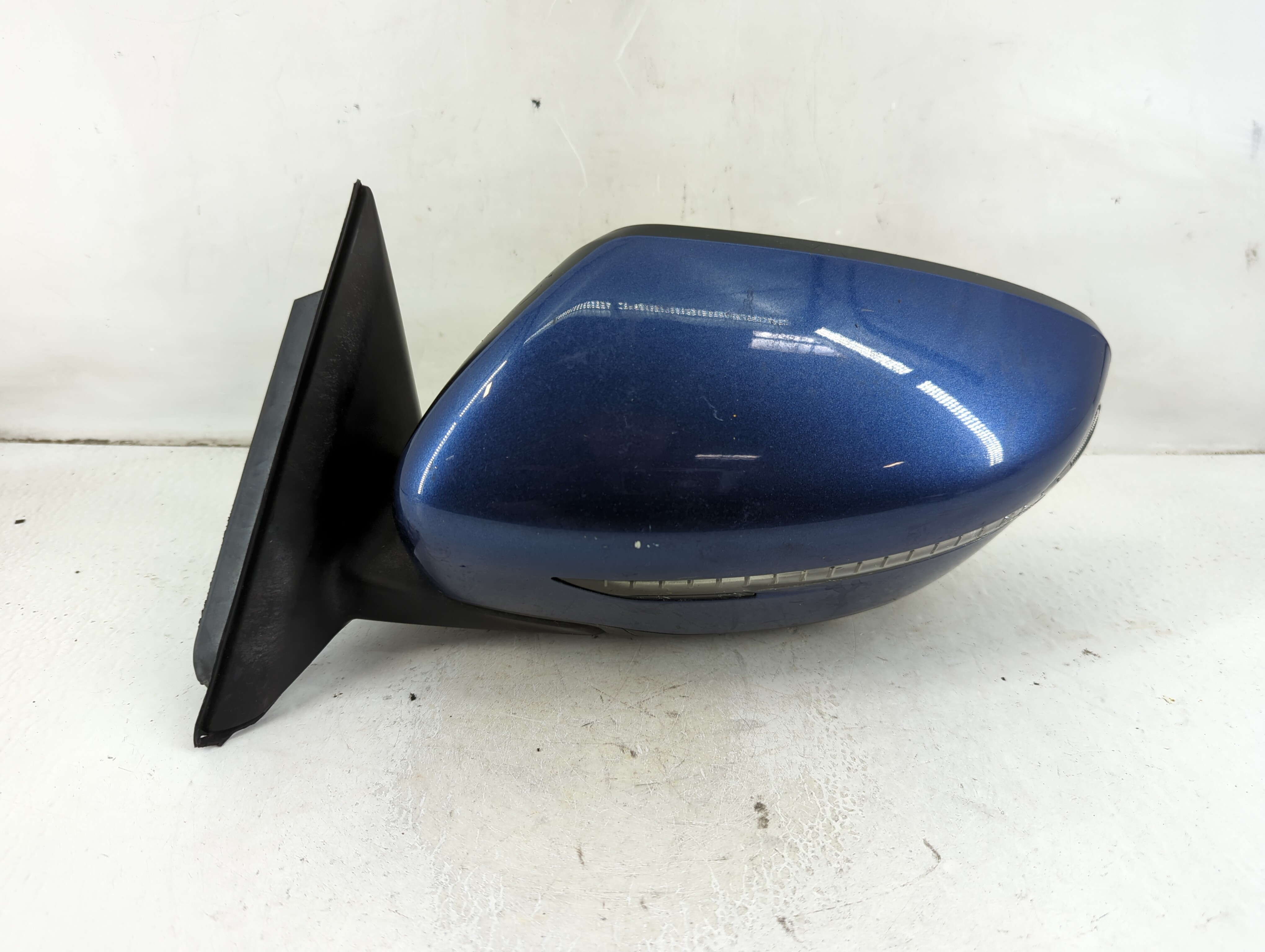 Picture of 2017-2020 Nissan Rogue Driver Left Side View Power Door Mirror Blue 1113073