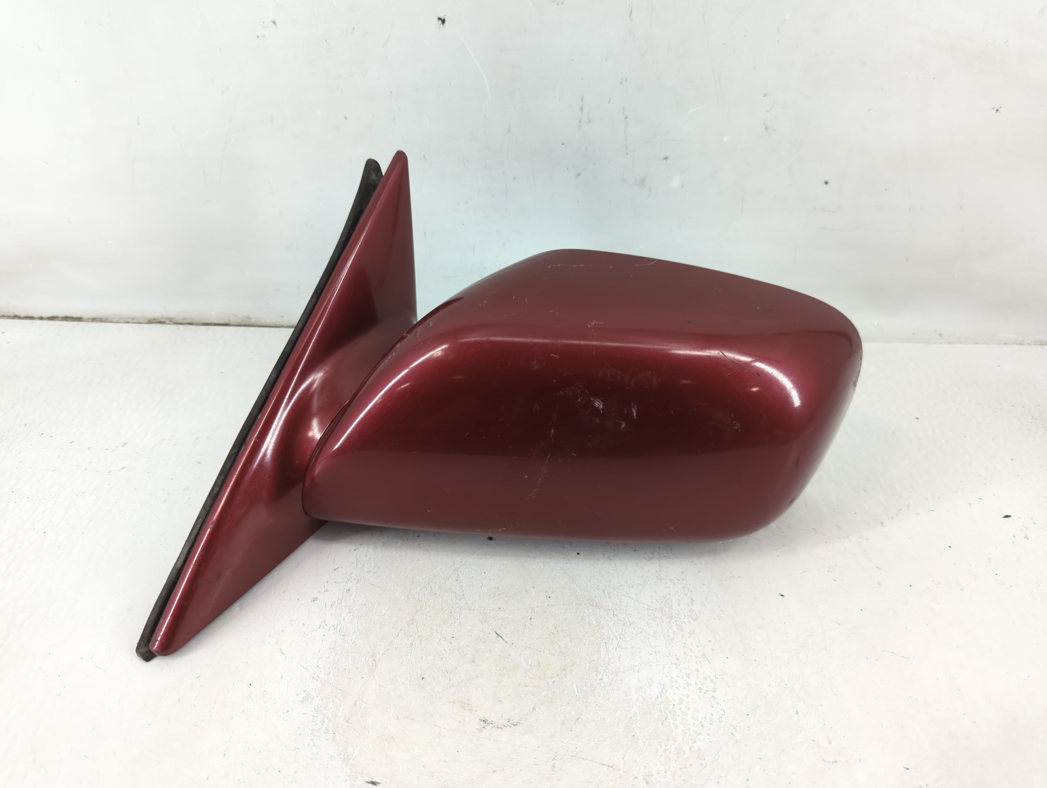 2002-2006 Toyota Camry Driver Left Side View Power Door Mirror Red 1113088 - Oemusedautoparts1.com