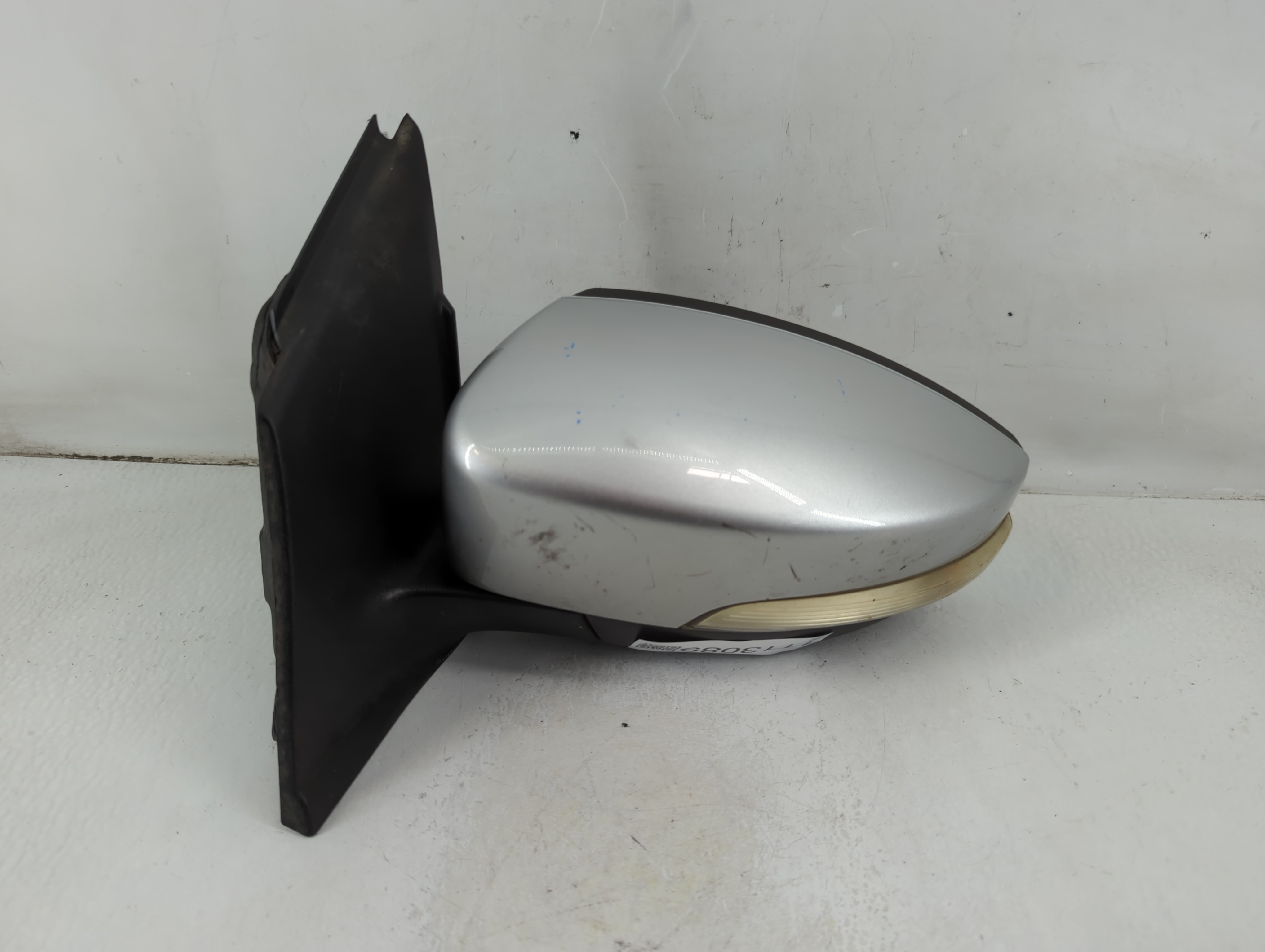 2013-2016 Ford Escape Driver Left Side View Power Door Mirror Silver 1113089 - Oemusedautoparts1.com