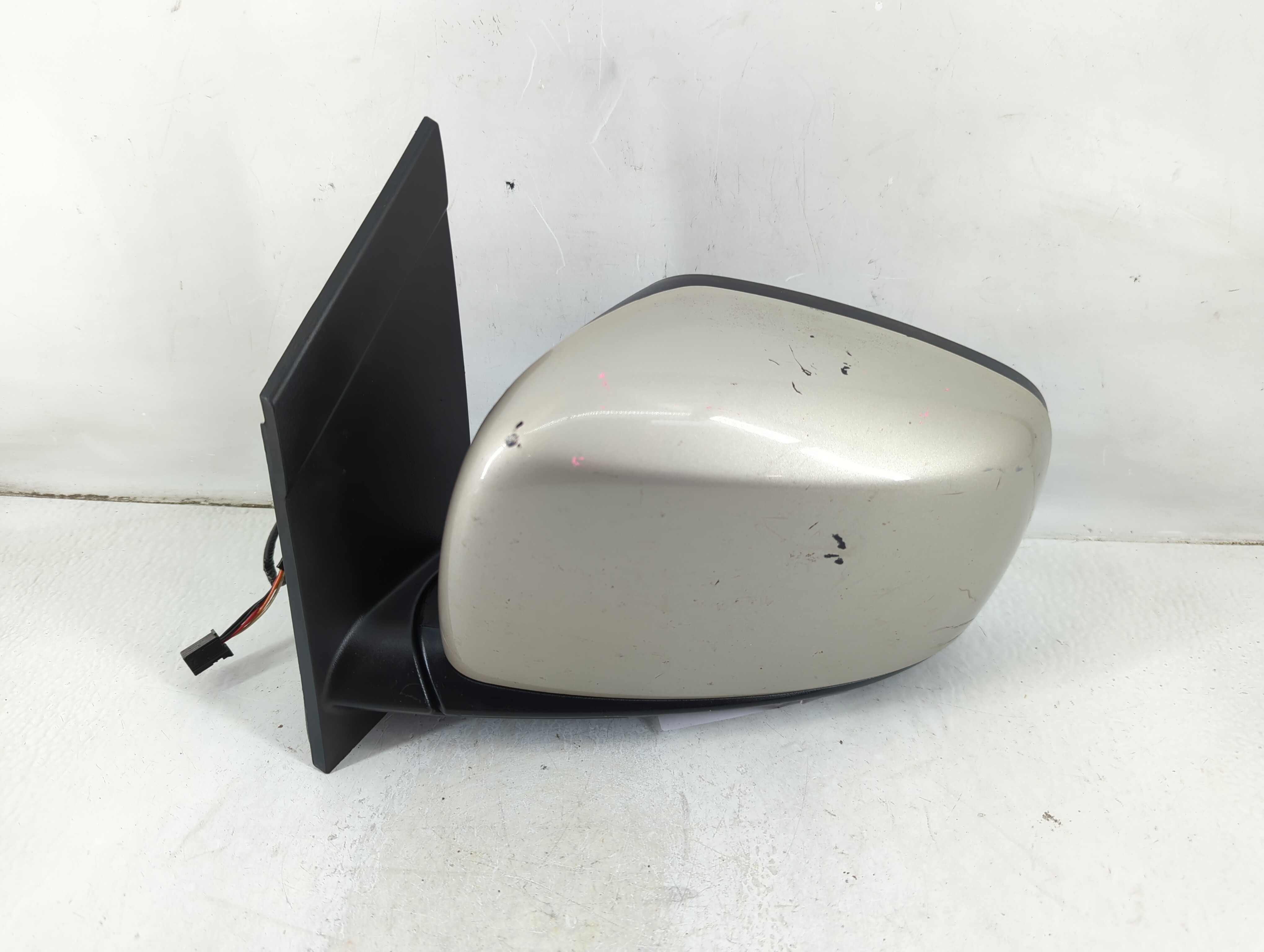 Picture of Dodge Caravan Driver Left Side View Power Door Mirror Silver 1113119