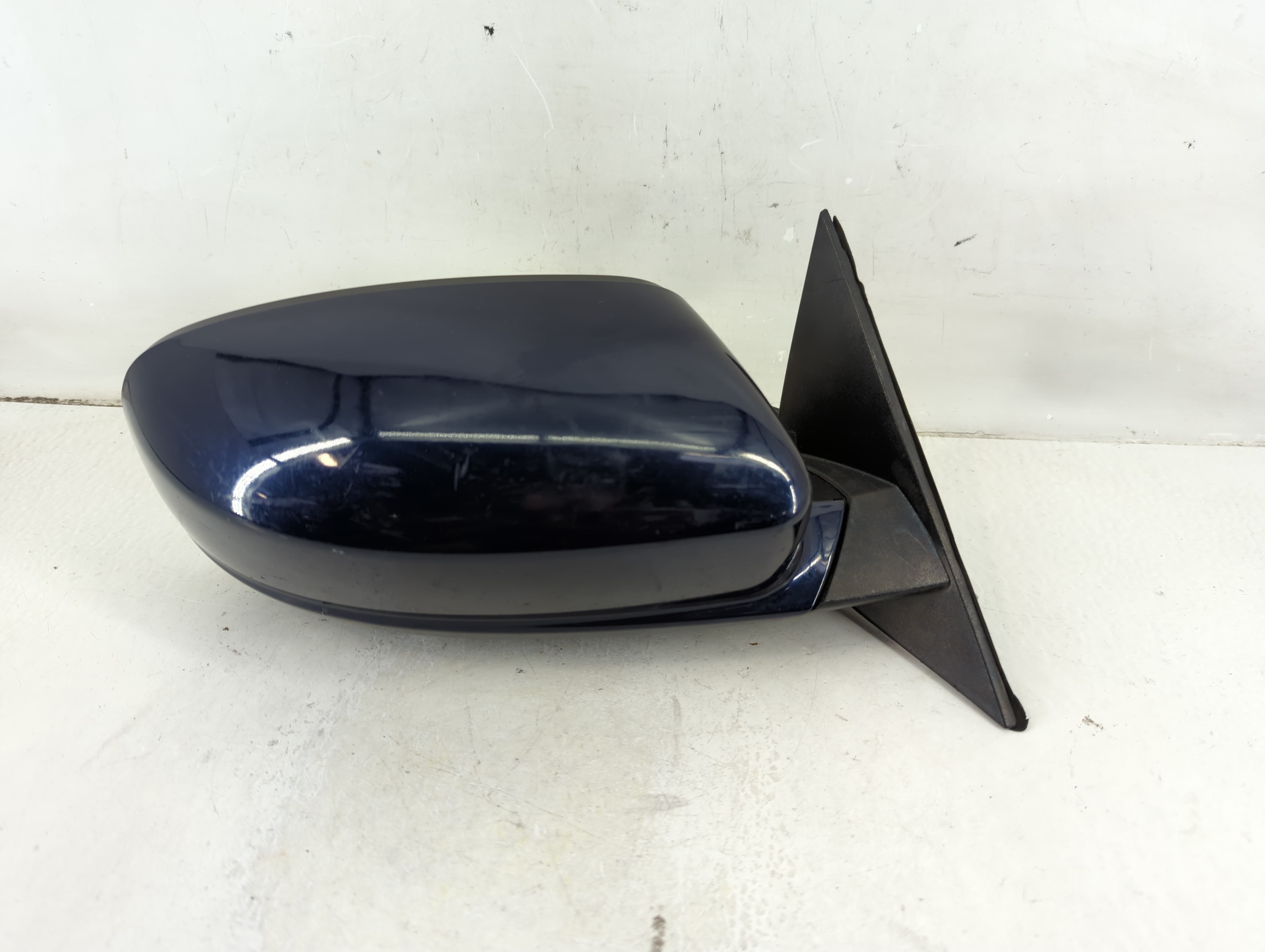 Picture of 2015-2020 Dodge Charger Passenger Right Side View Power Door Mirror Blue 1113124