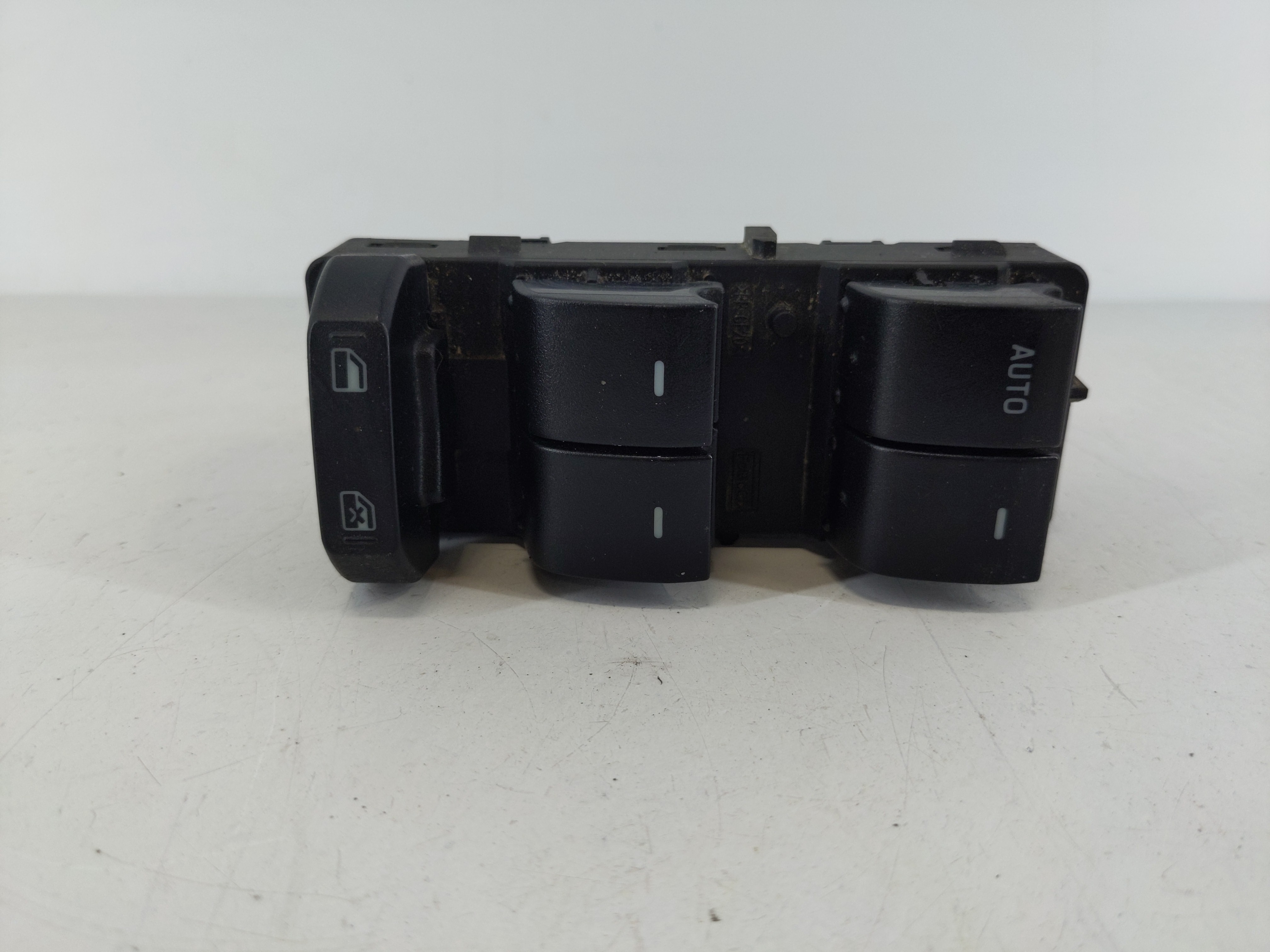 Picture of 2008-2010 Ford Edge Driver Left Door Master Power Window Switch 1113280
