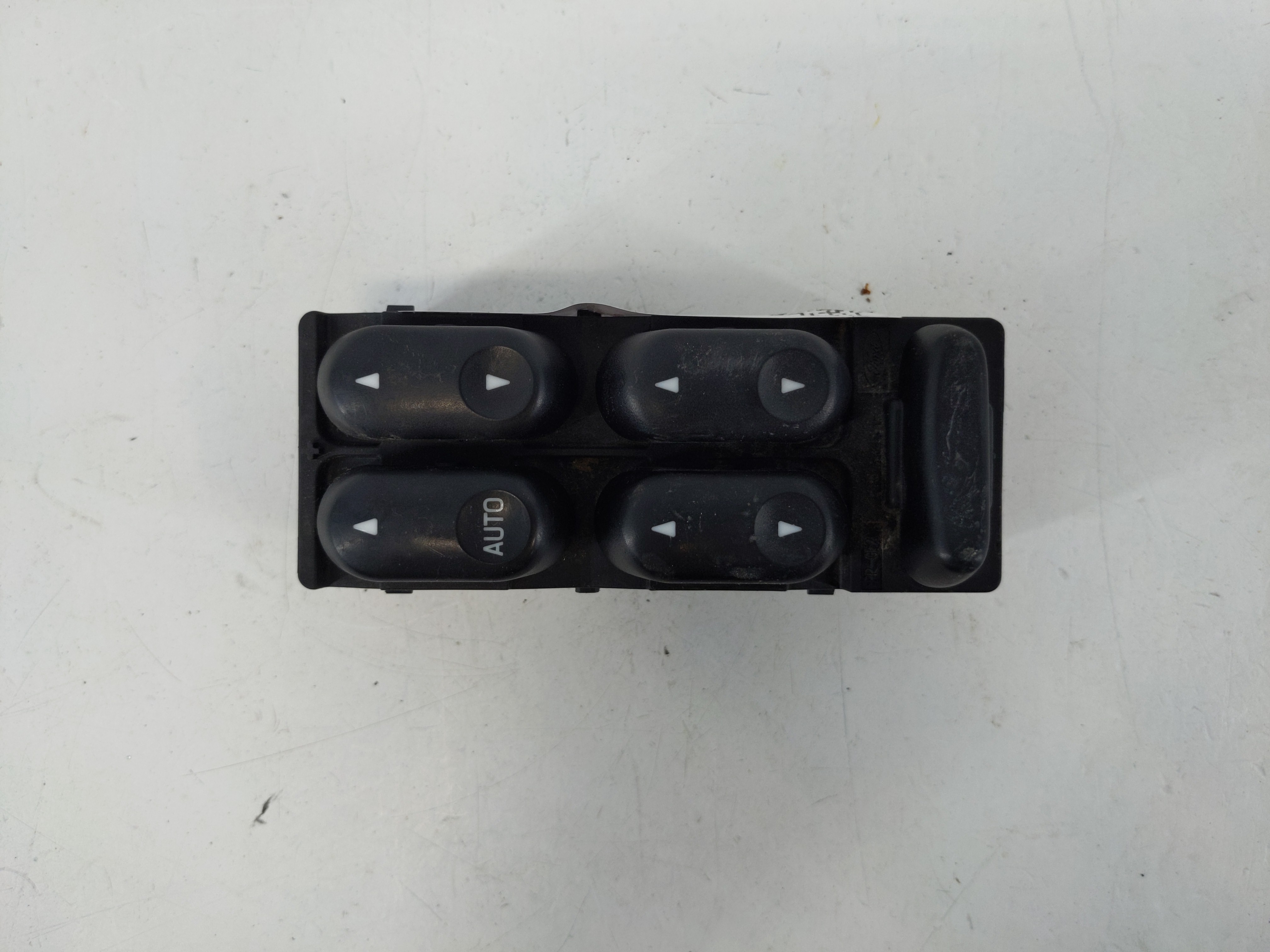 Picture of Ford Explorer Driver Left Door Master Power Window Switch 1113297