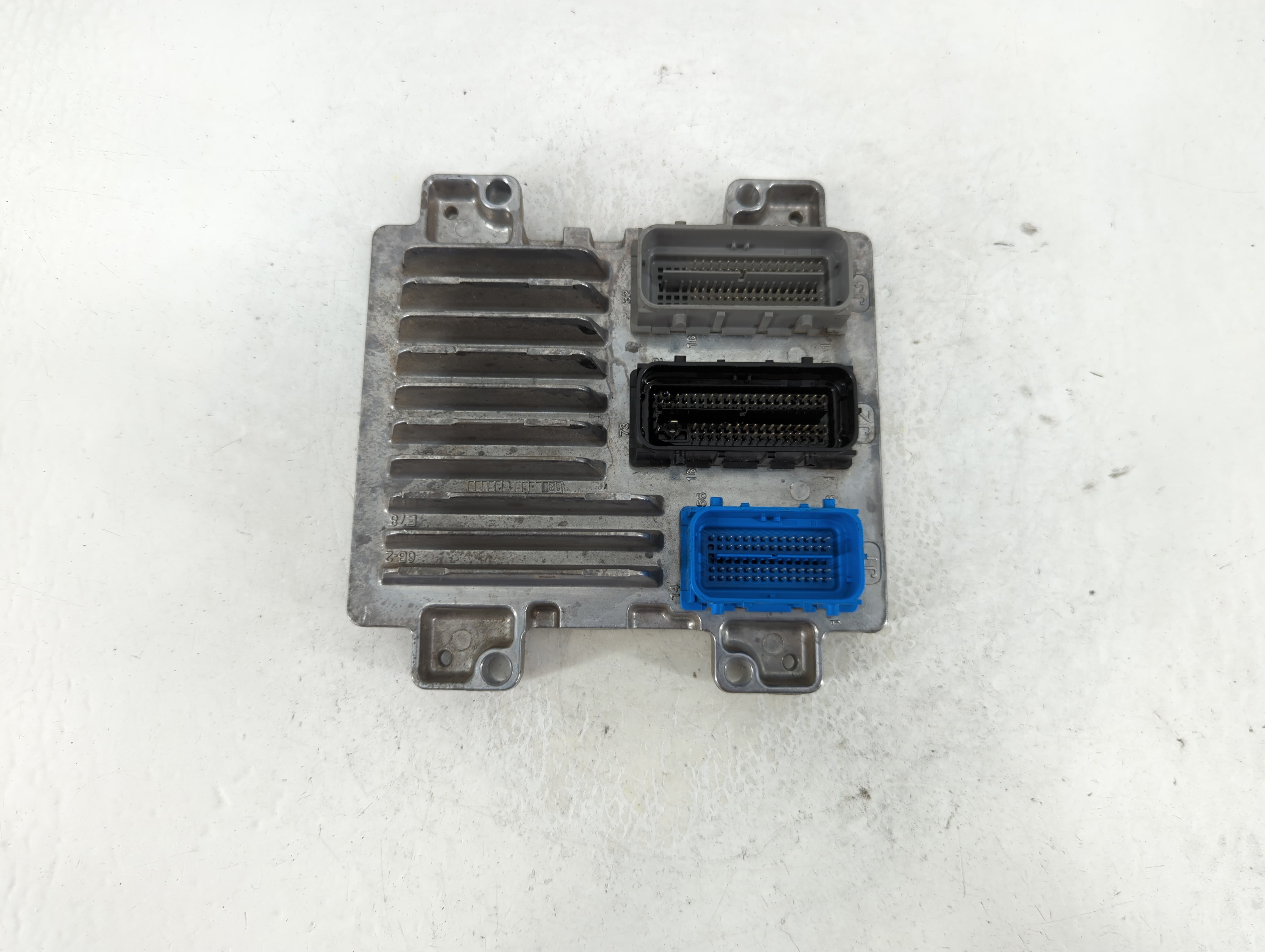 Picture of 2012-2016 Chevrolet Cruze Engine Control Computer Ecu Pcm Ecm Pcu Oem 1114731