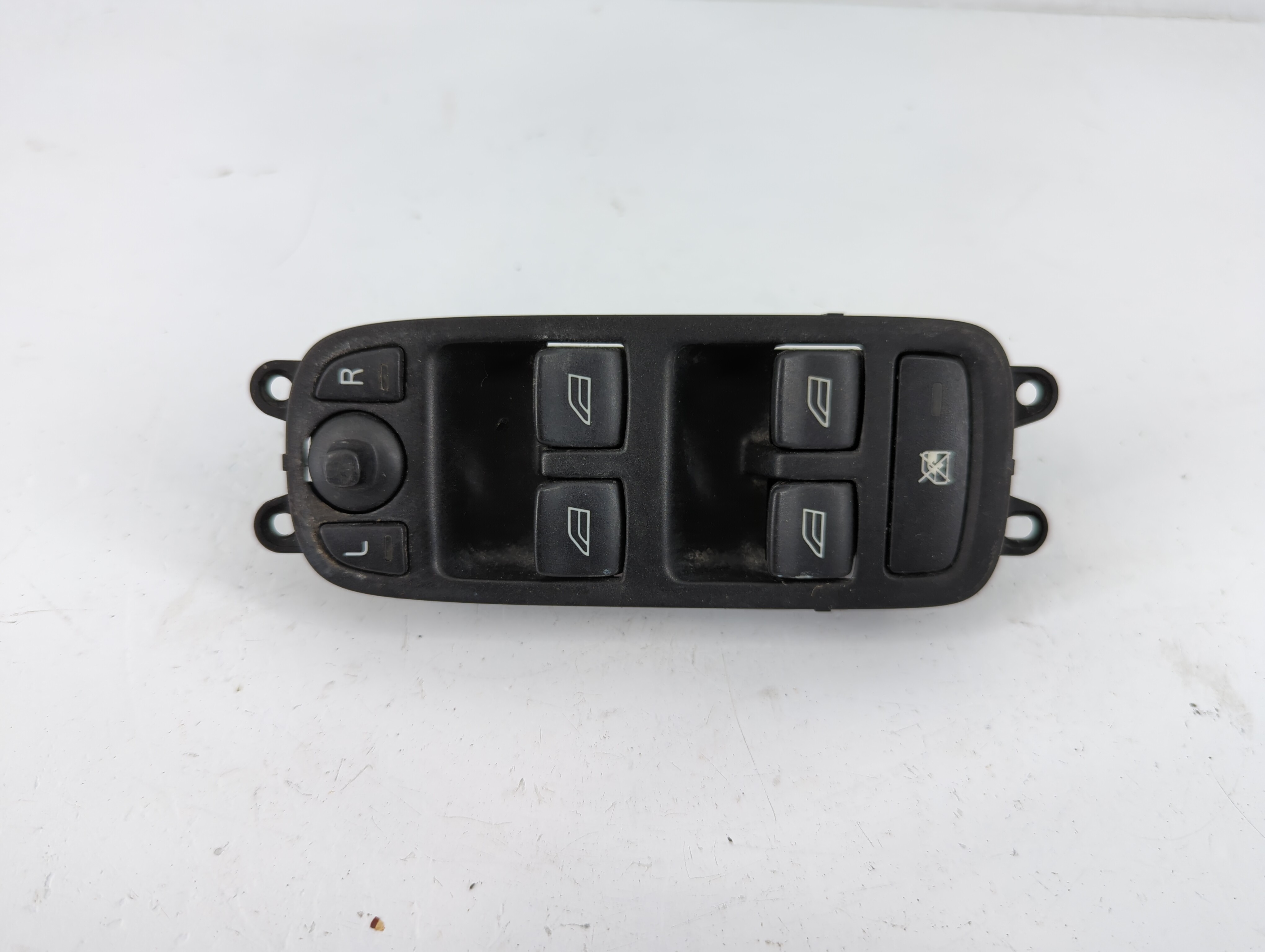 Volvo V40 Driver Left Door Master Power Window Switch 30710788|30710787 1114786 - Oemusedautoparts1.com