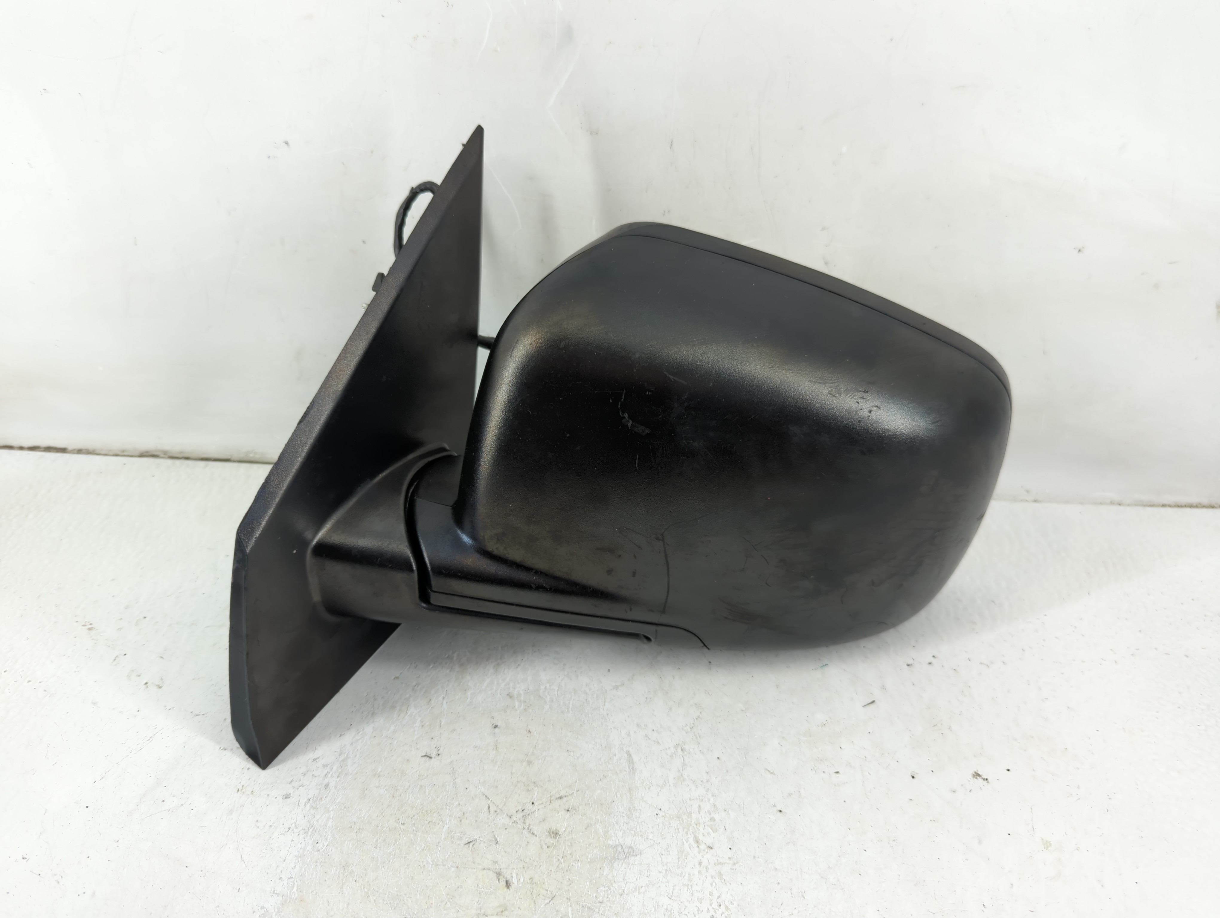 2014 Dodge Journey Driver Left Side View Power Door Mirror Black 1114811 - Oemusedautoparts1.com