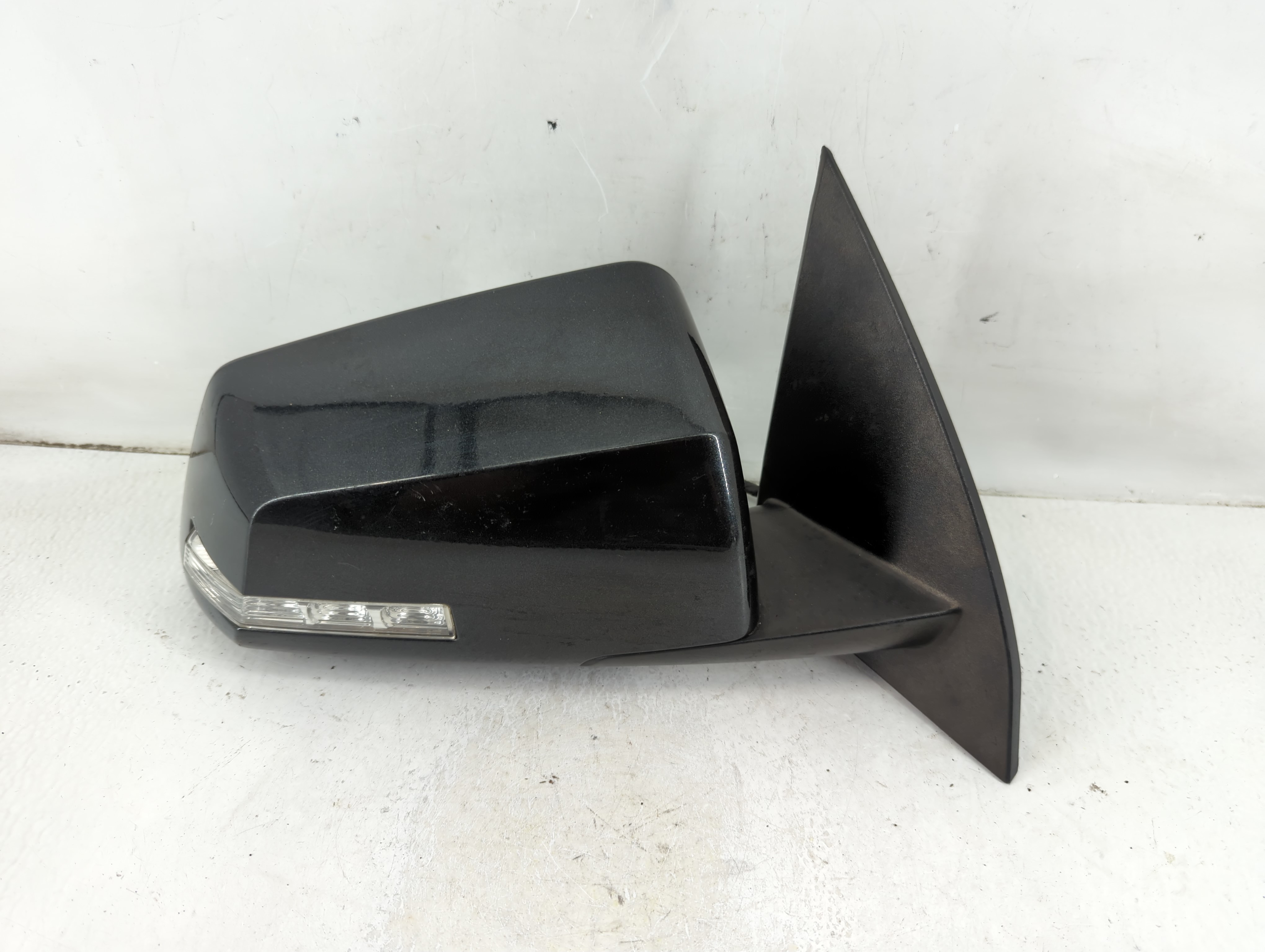 Picture of 2013-2014 Chevrolet Traverse Passenger Right Side View Power Door Mirror 1114813