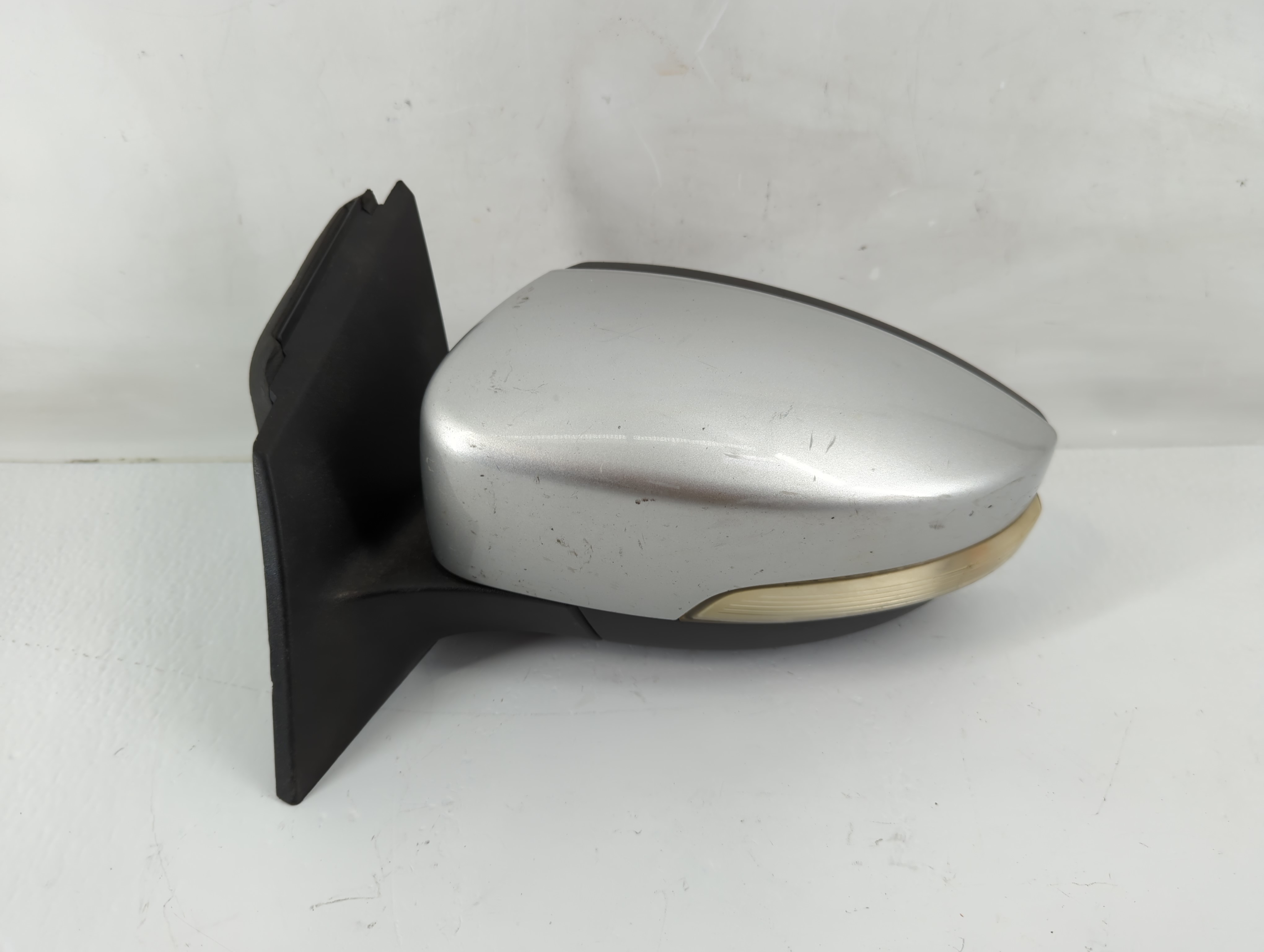Picture of 2012-2014 Ford Focus Driver Left Side View Power Door Mirror Silver 1114817