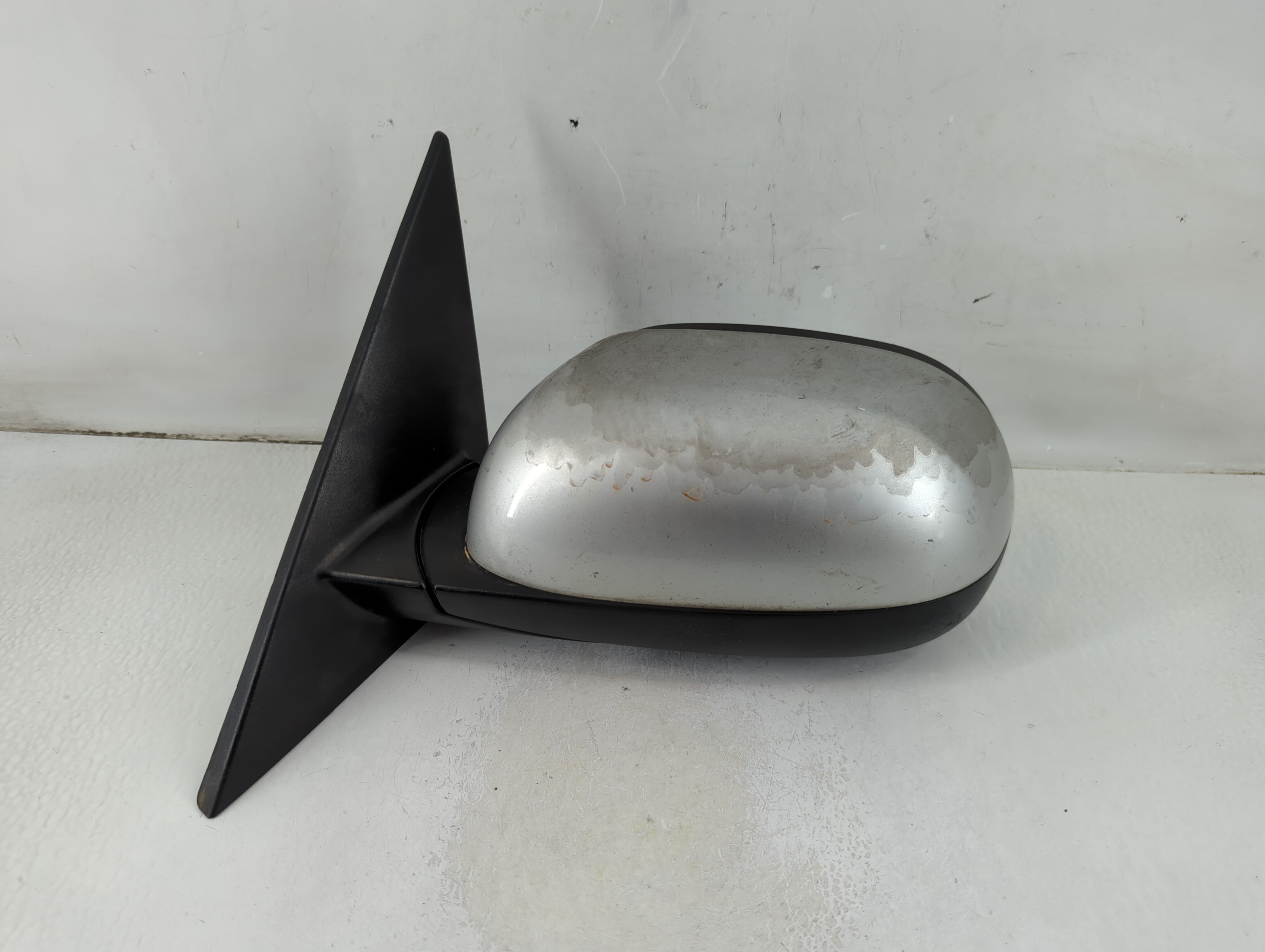 2014-2019 Kia Soul Driver Left Side View Power Door Mirror Grey 1114888 - Oemusedautoparts1.com