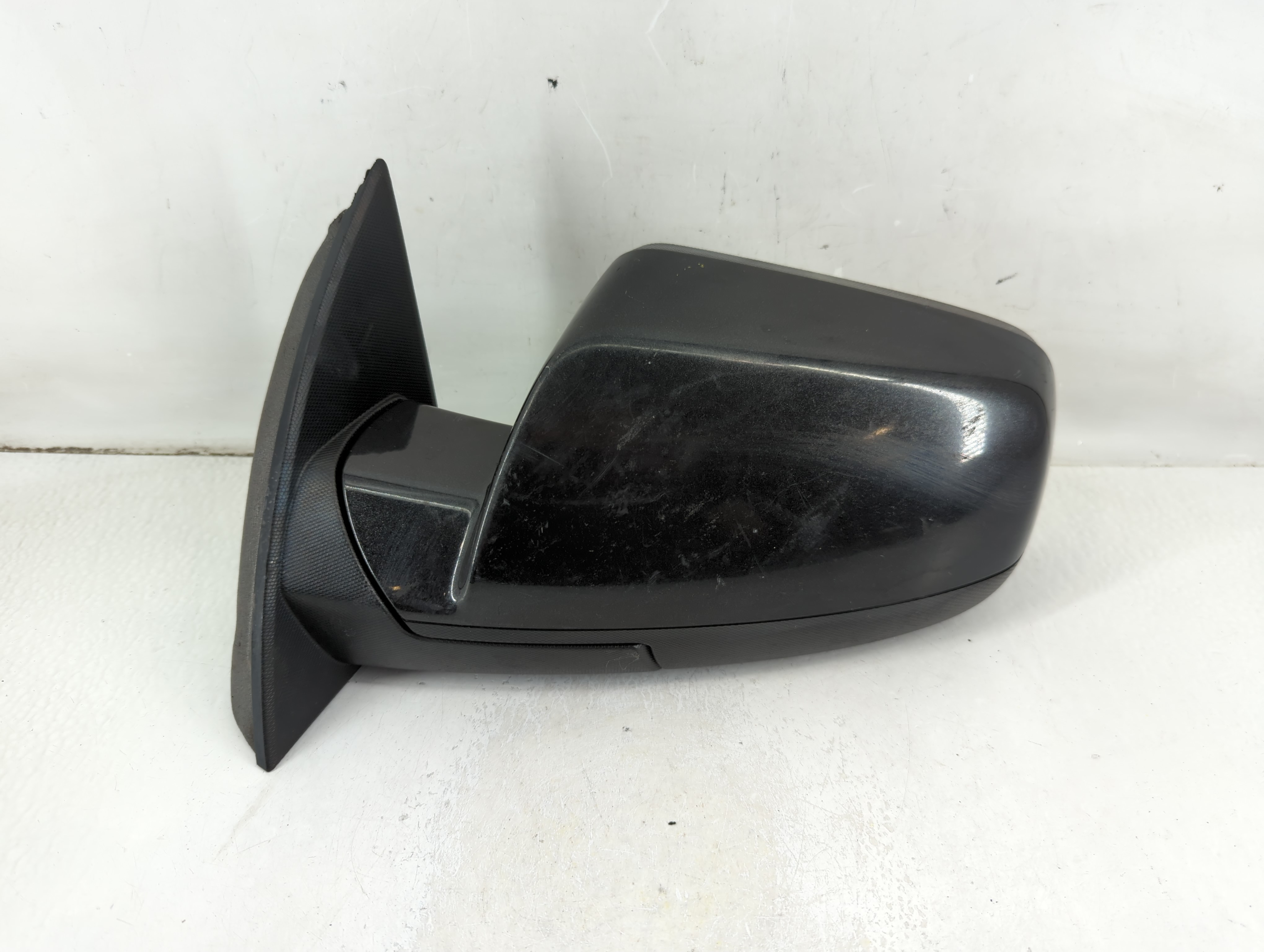 2015-2017 Chevrolet Equinox Driver Left Side View Power Door Mirror 1114906 - Oemusedautoparts1.com