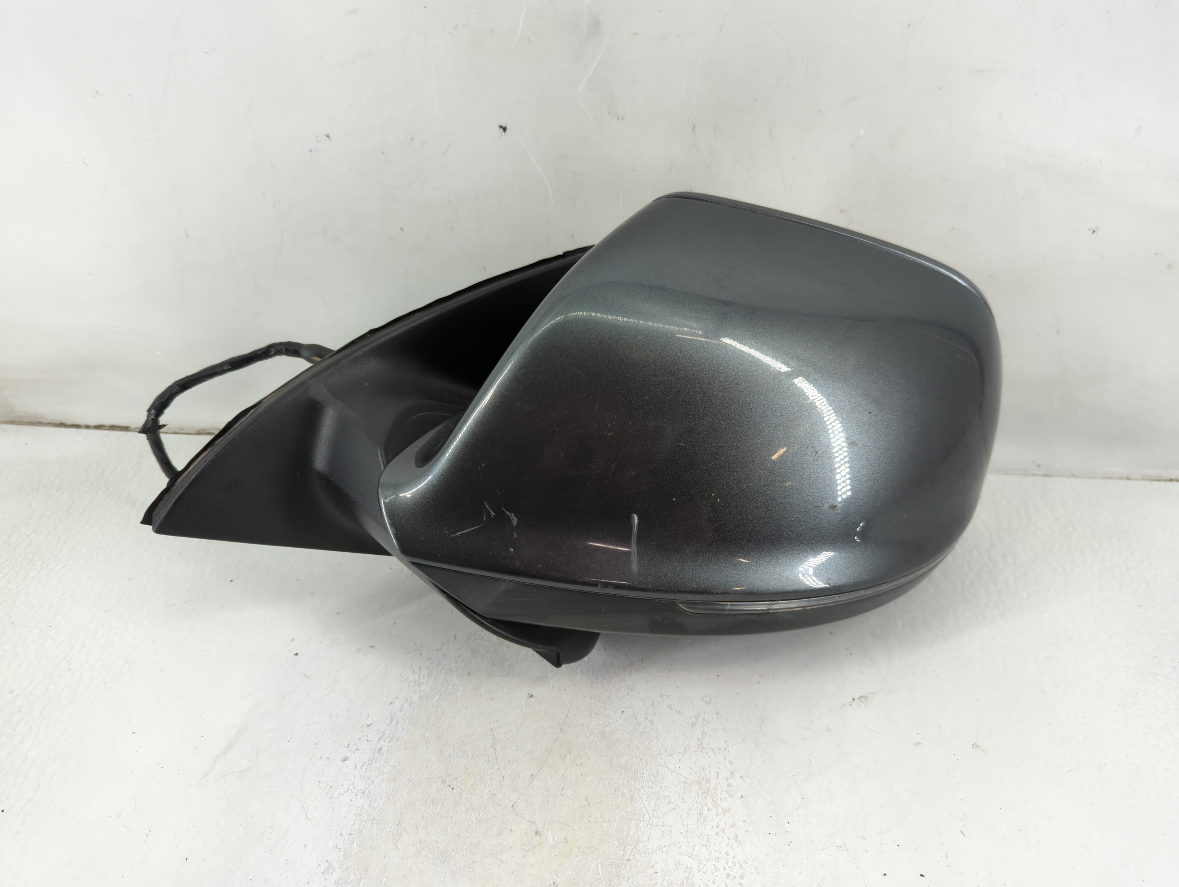 2013-2015 Audi Q7 Driver Left Side View Power Door Mirror Dark Grey 1114927 - Oemusedautoparts1.com