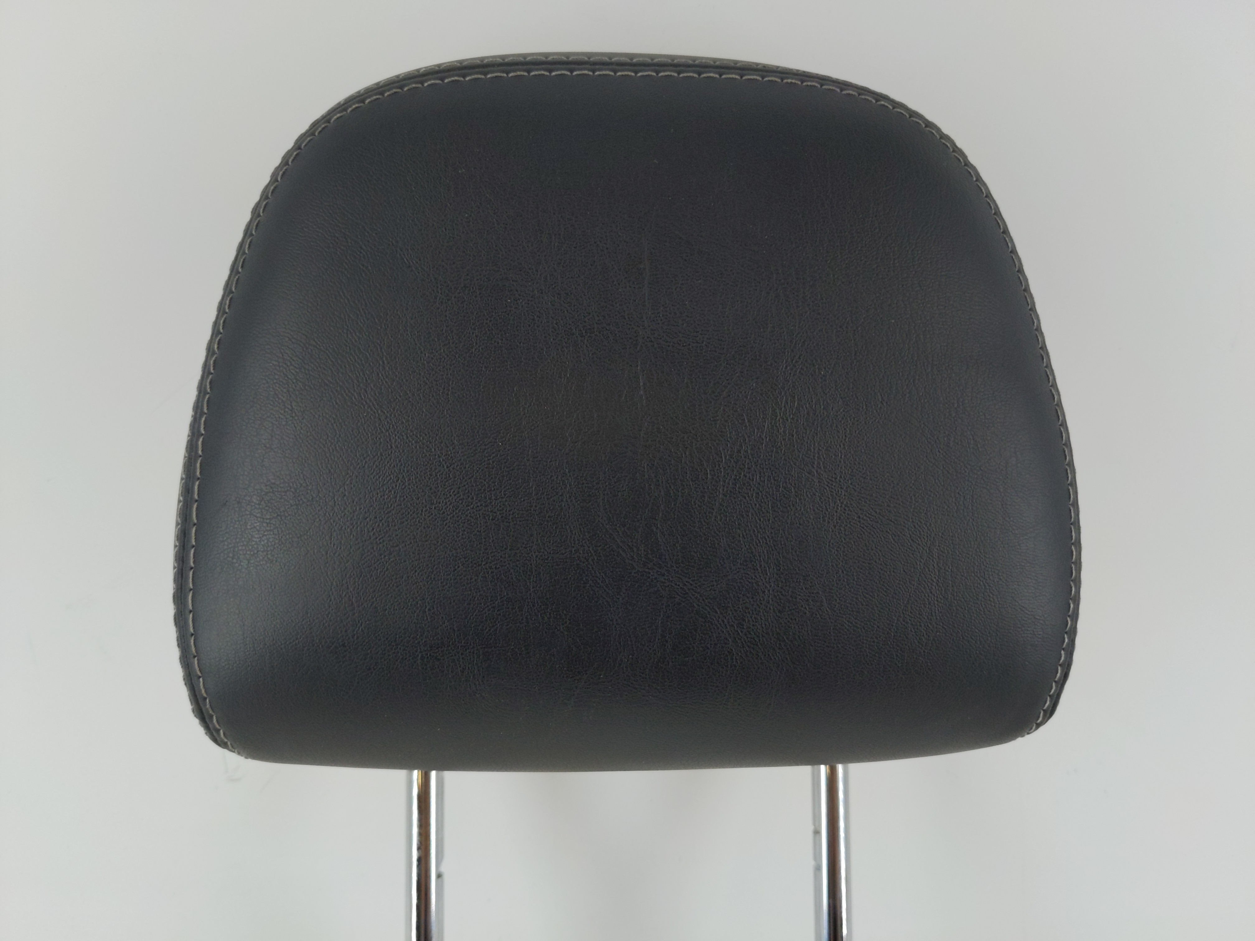Picture of 2011-2014 Chrysler 200 Headrest Head Rest Front Driver Passenger Seat 1114934