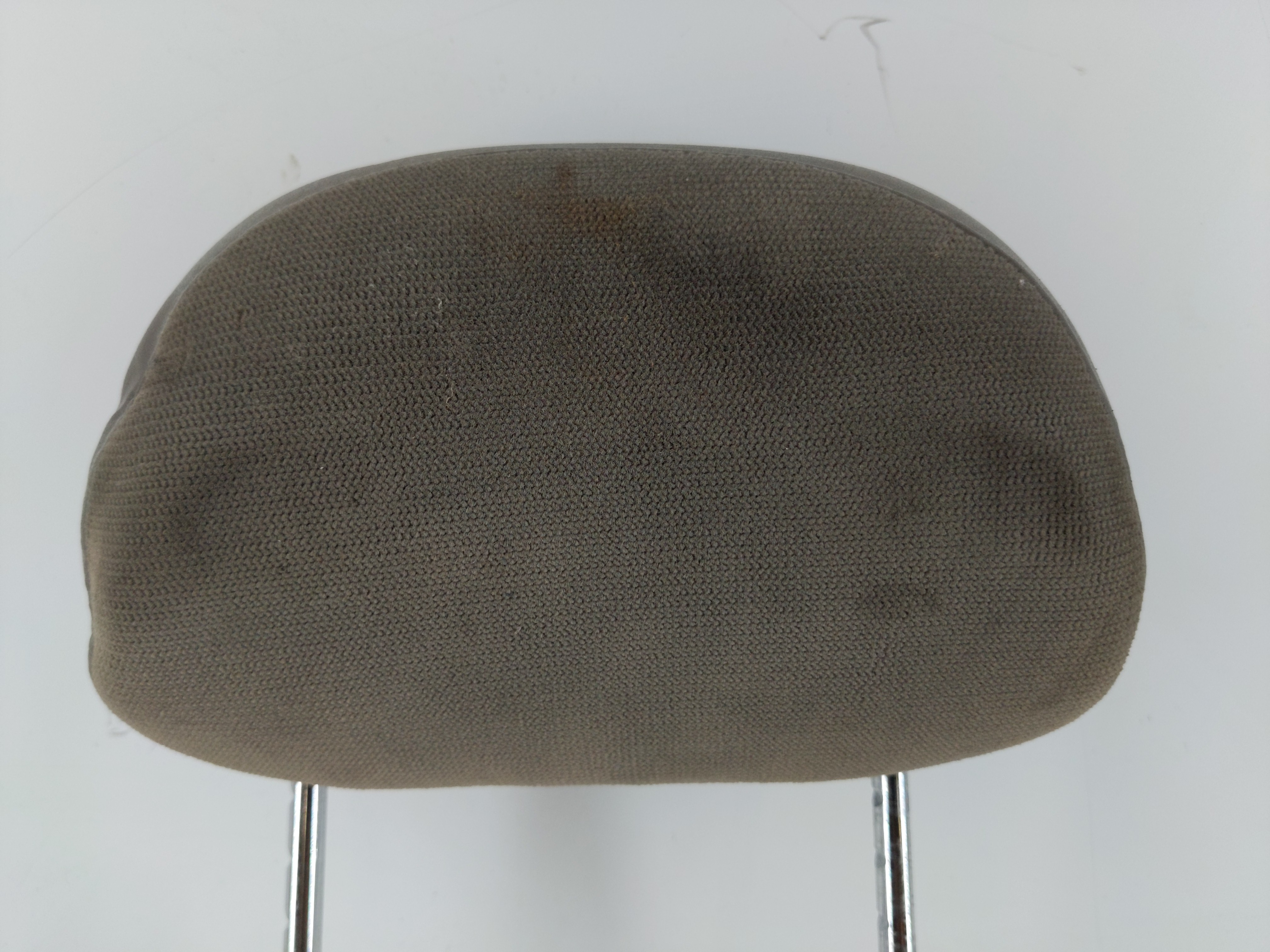 2000-2003 Pontiac Grand Prix Headrest Head Rest Rear Seat Beige 1115700 - Oemusedautoparts1.com