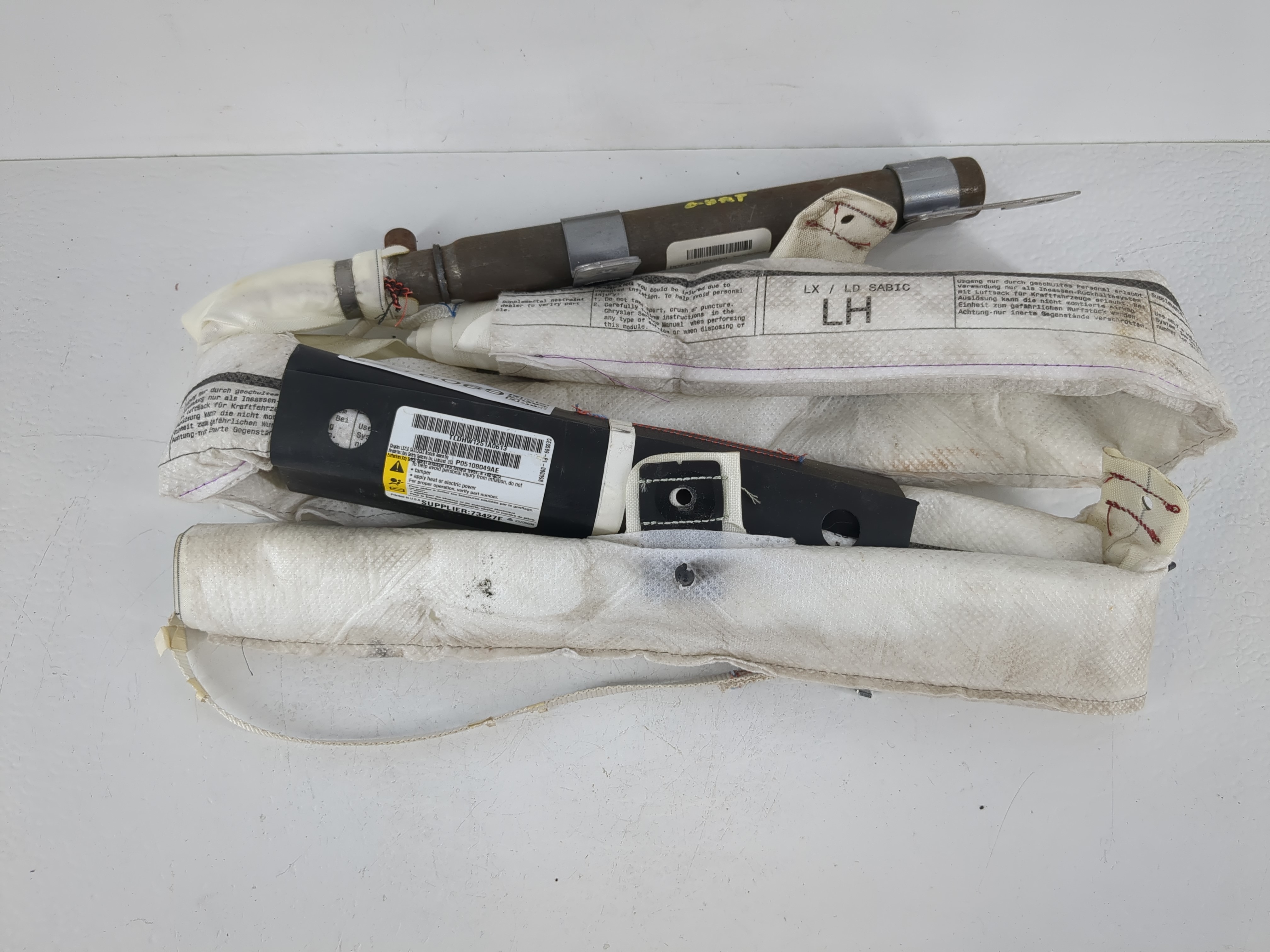 Picture of 2015-2022 Chrysler 300 Passenger Curtain Air Bag Oem 1116069