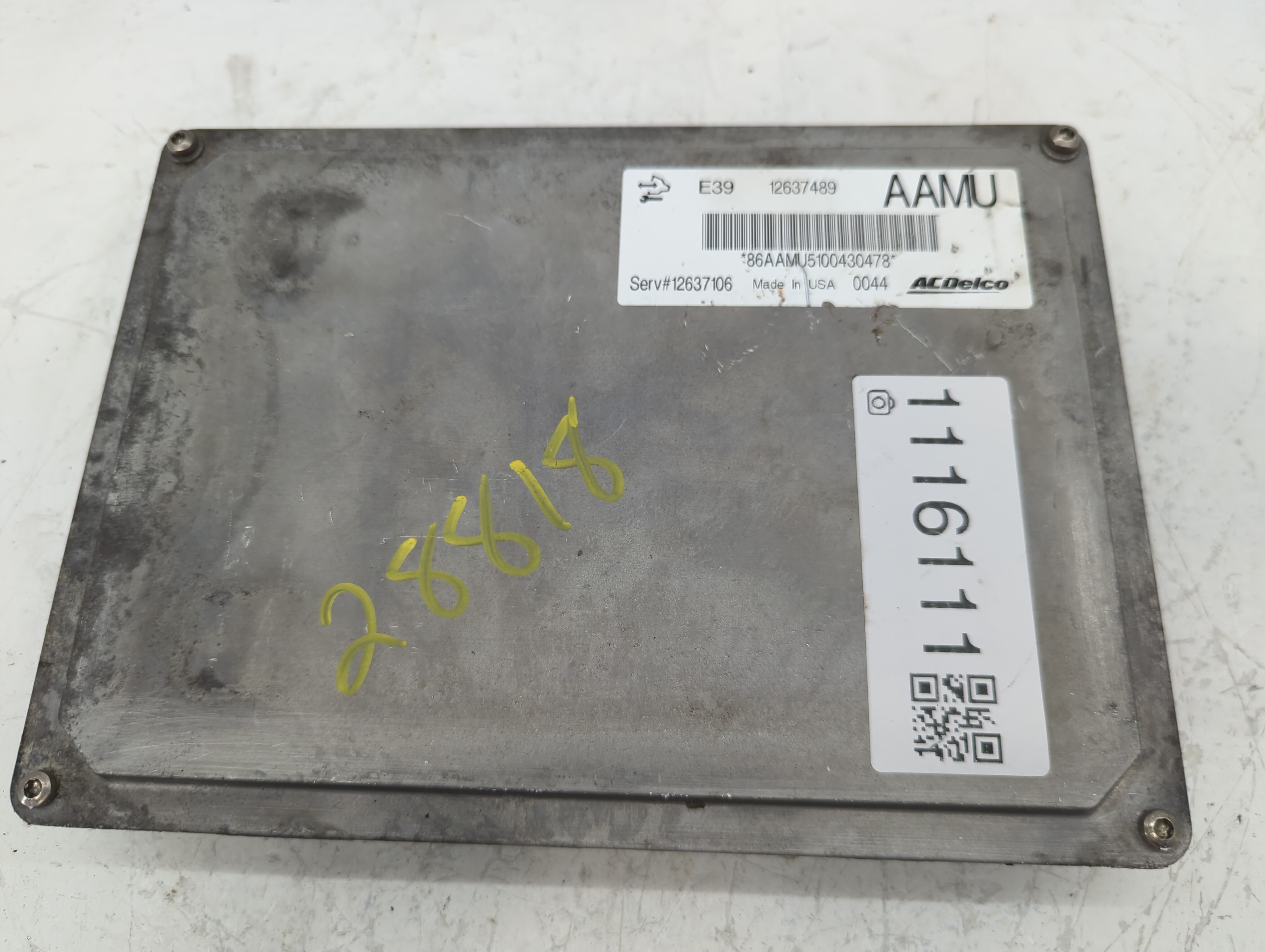 Picture of 2010-2011 Chevrolet Equinox Engine Control Computer Ecu Pcm Ecm Pcu Oem 1116111