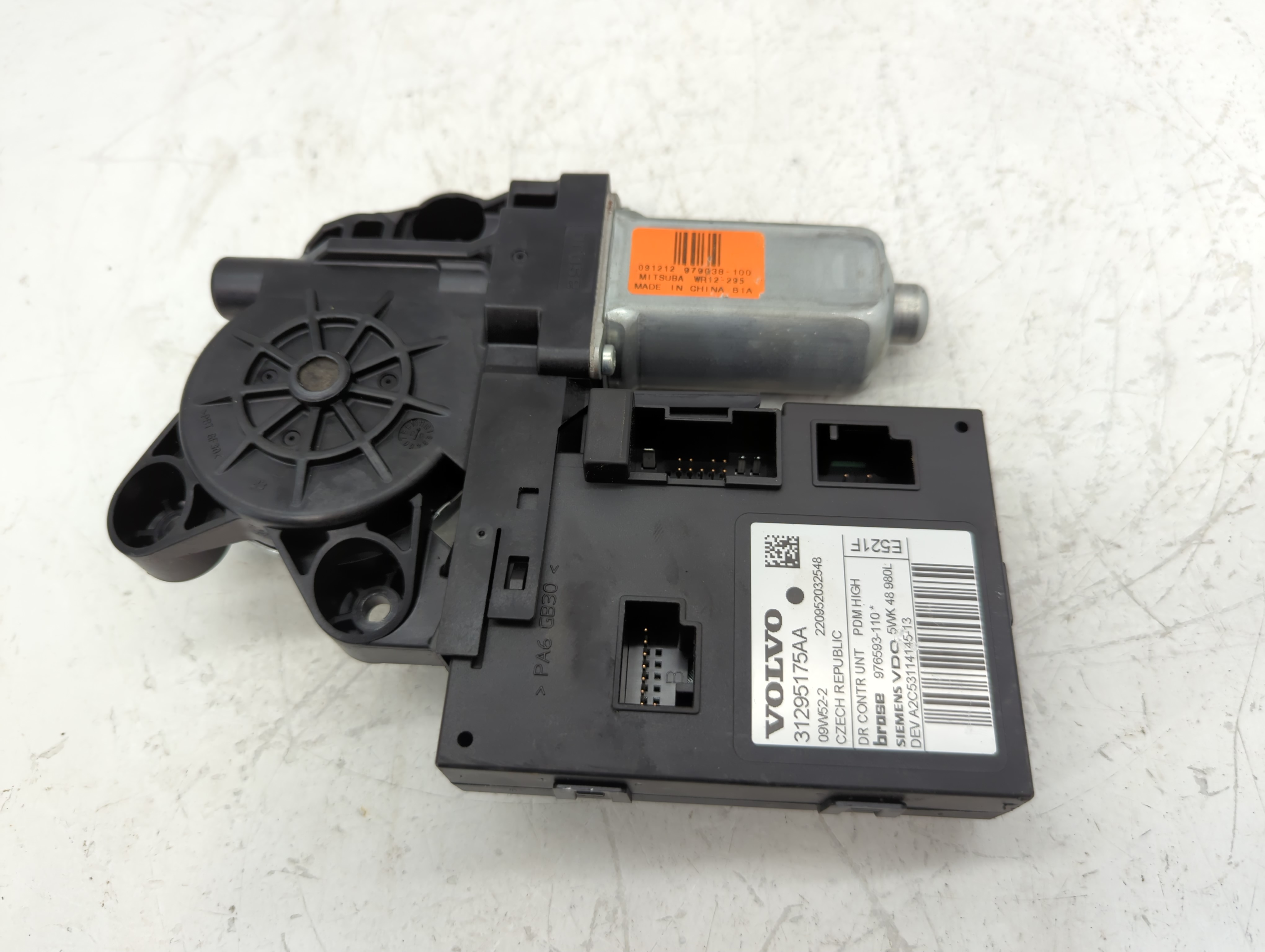 2011 Volvo C30 Sunroof Motor Oem 1116128 - Oemusedautoparts1.com