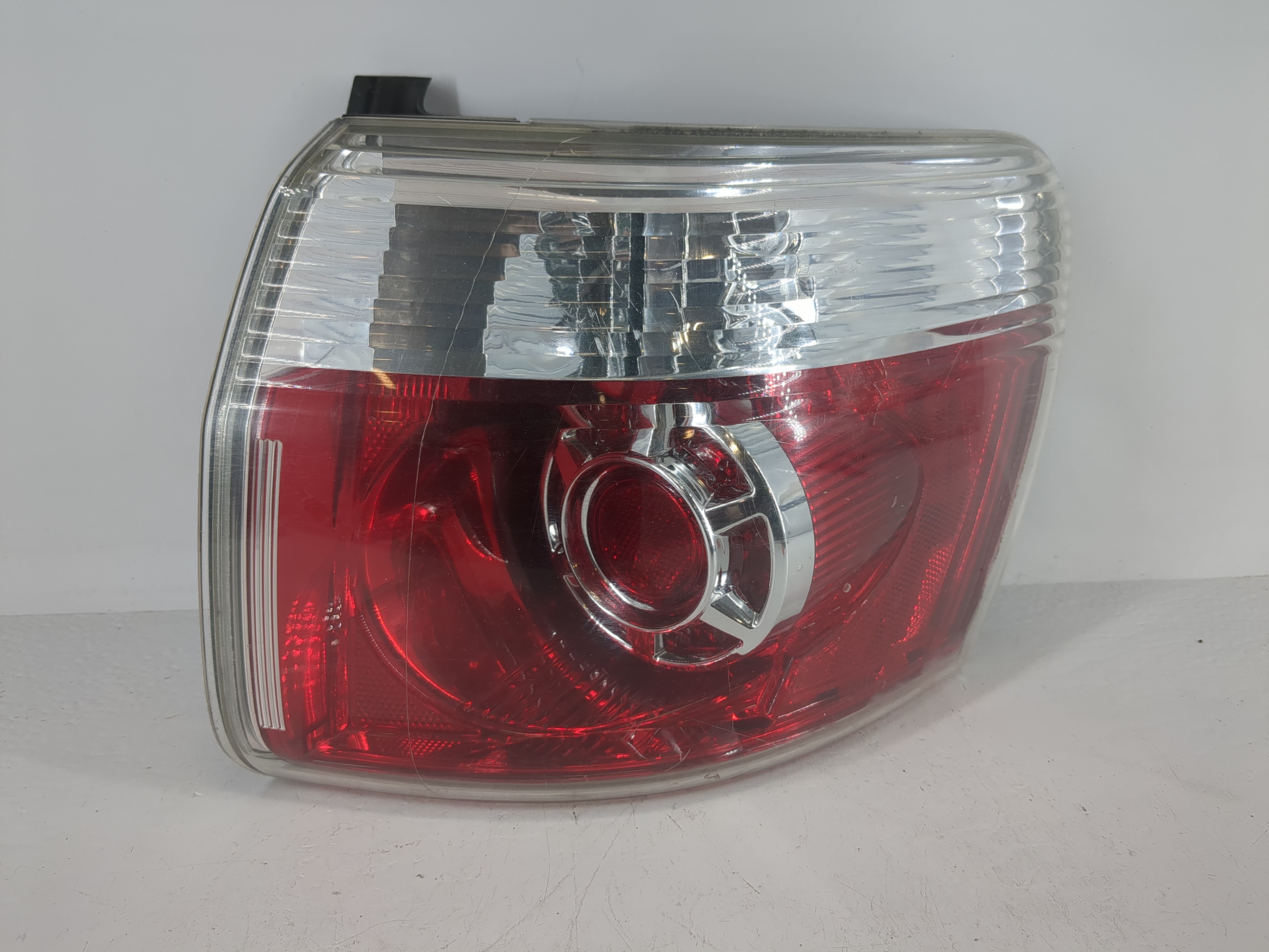 2007-2012 Gmc Acadia Passenger Right Side Tail Light Taillight Oem 1116136 - Oemusedautoparts1.com