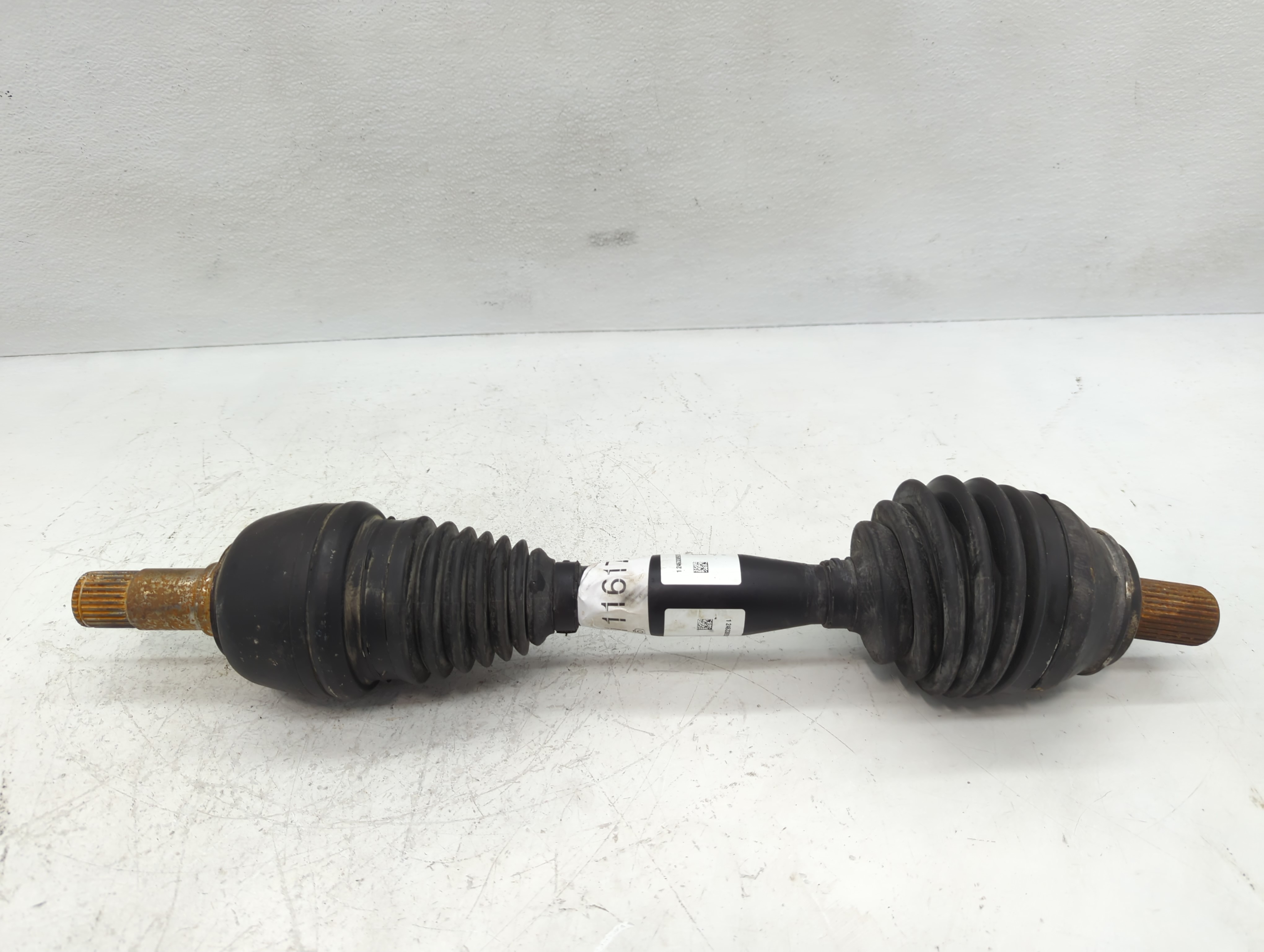 2017-2018 Infiniti Qx30 Axle Shaft Front Driver Cv C/v 1116174 - Oemusedautoparts1.com