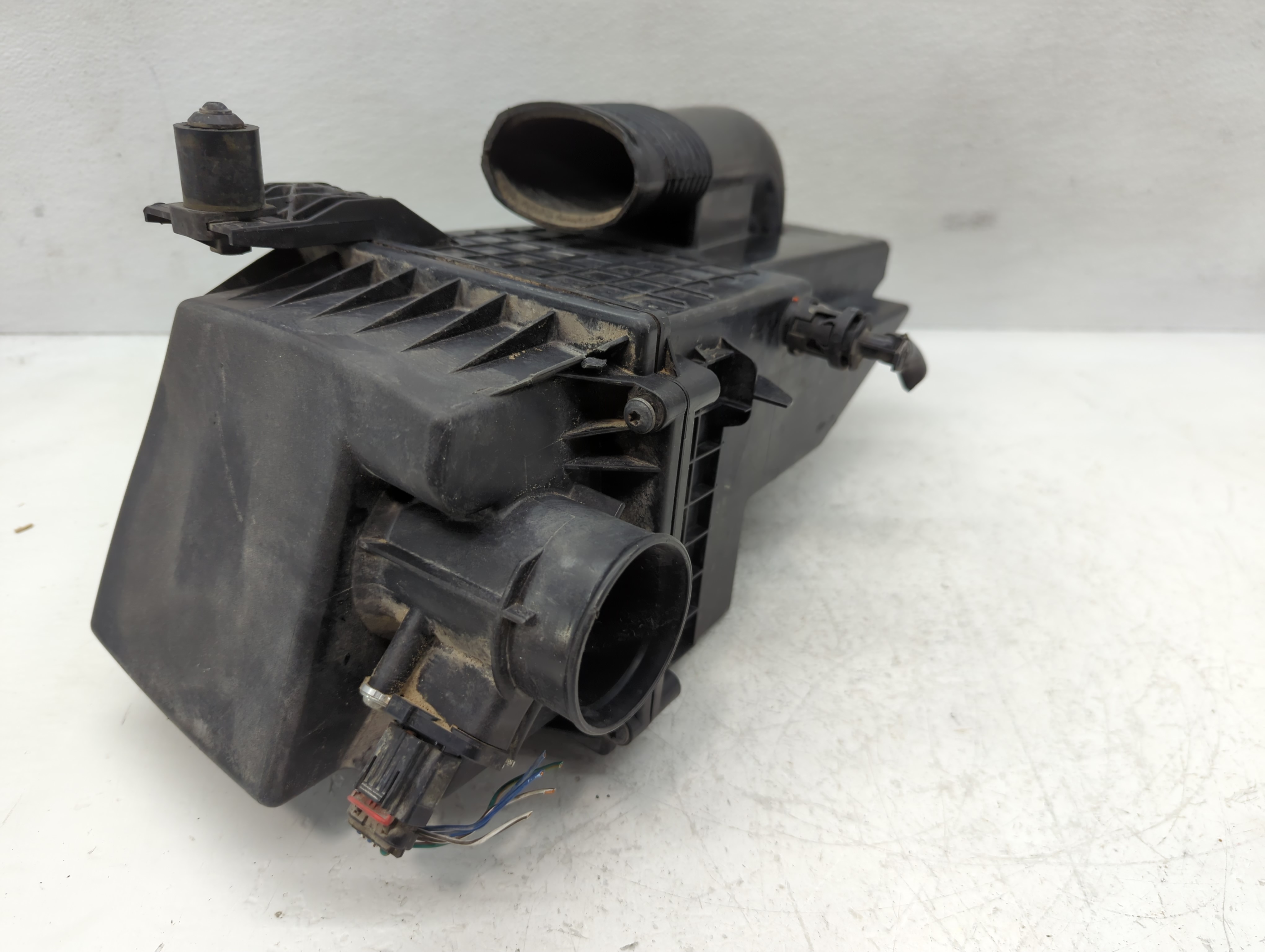 Picture of 2011-2013 Ford Fiesta Air Cleaner Intake-duct Hose Tube 1116235