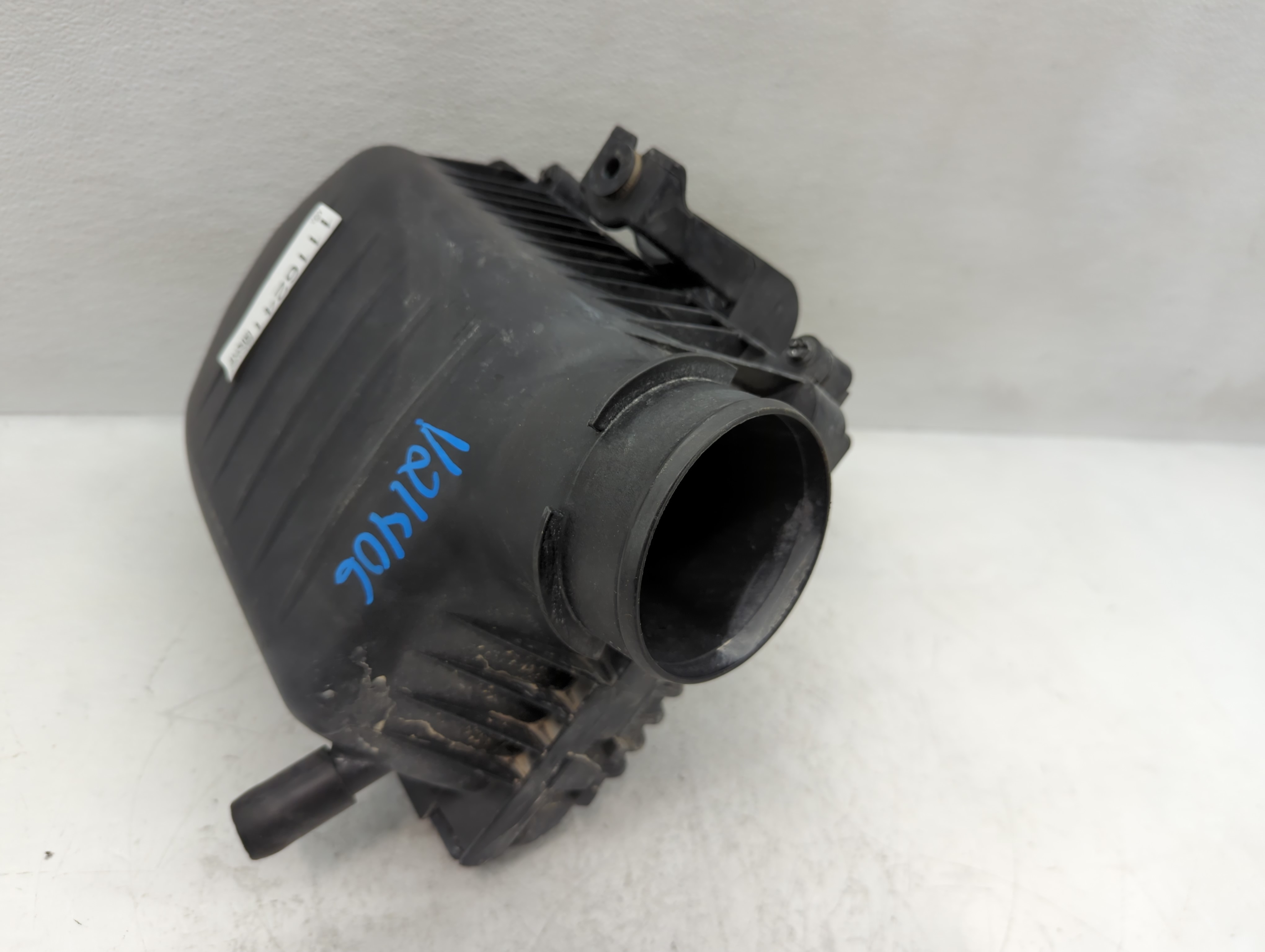 2011-2019 Dodge Challenger Air Cleaner Intake-duct Hose Tube 1116241 - Oemusedautoparts1.com
