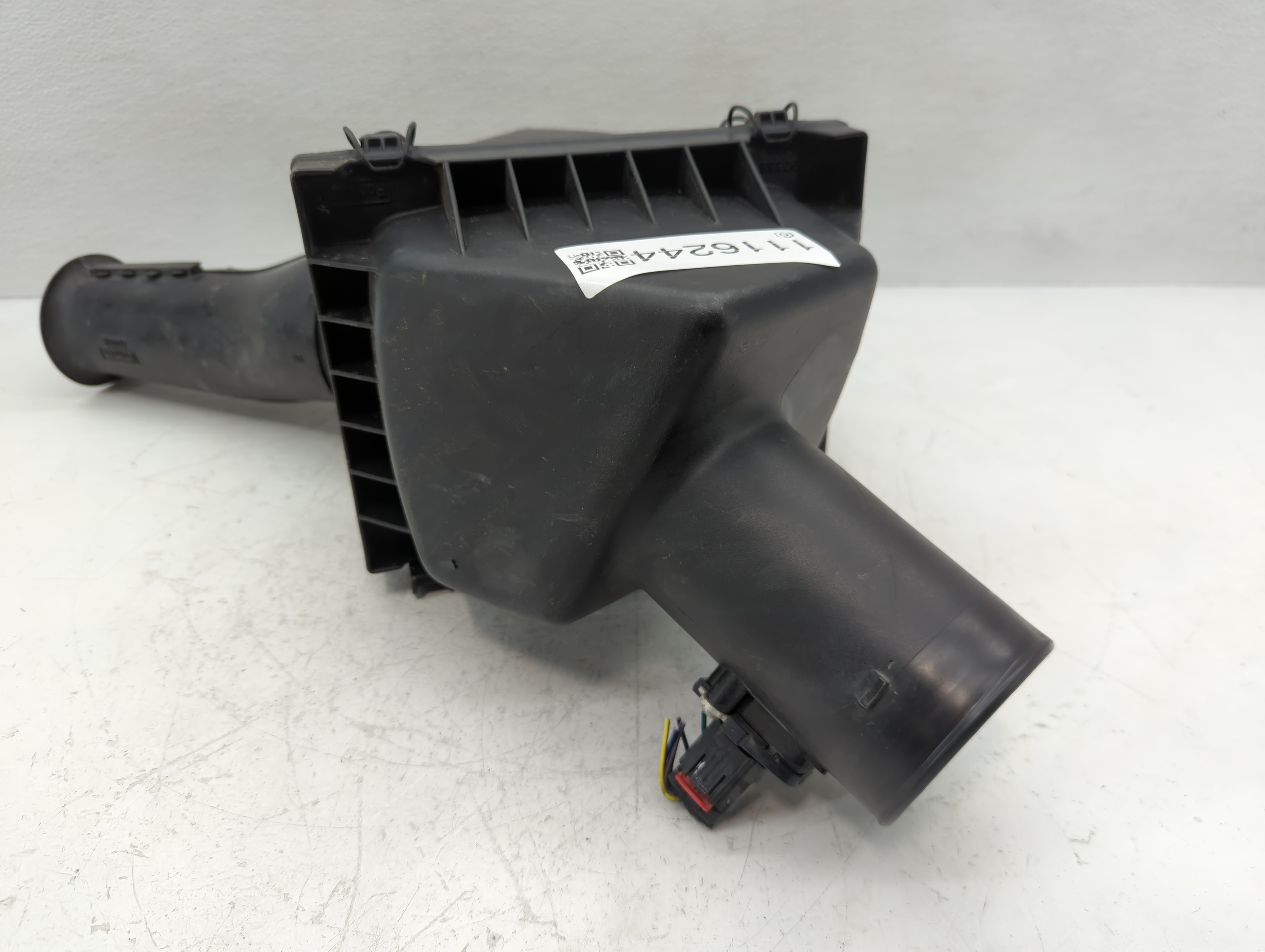 Picture of 2012 Ford Fusion Air Cleaner Intake-duct Hose Tube 1116244