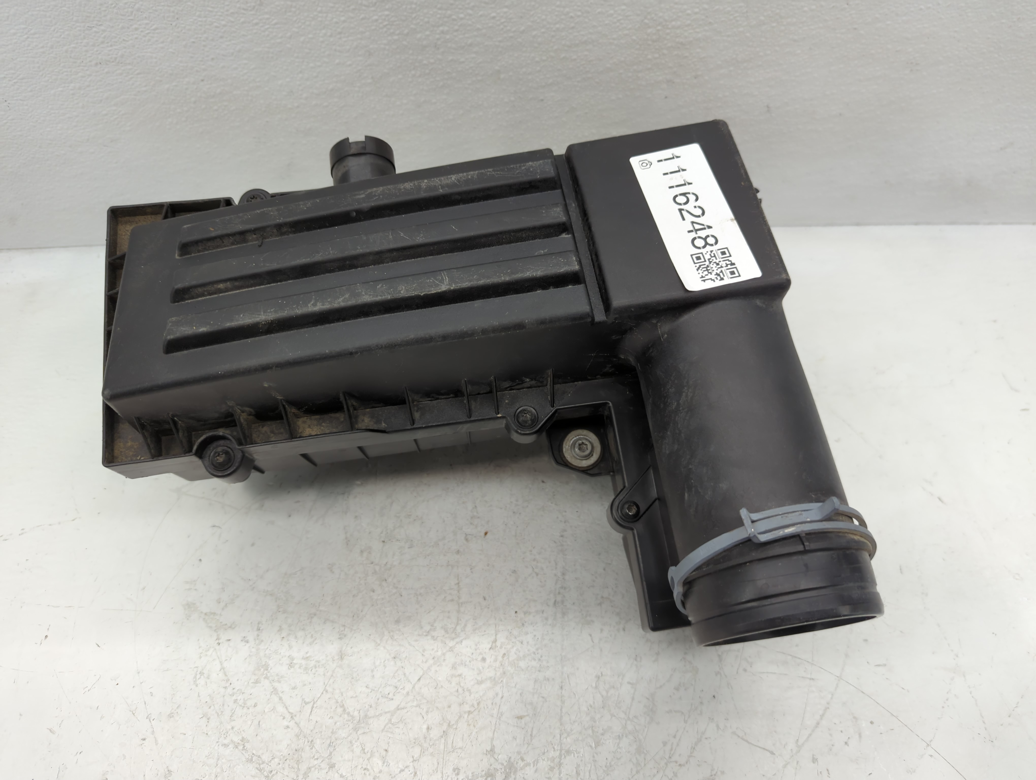Picture of 2008-2014 Volkswagen Jetta Air Cleaner Intake-duct Hose Tube 1116248