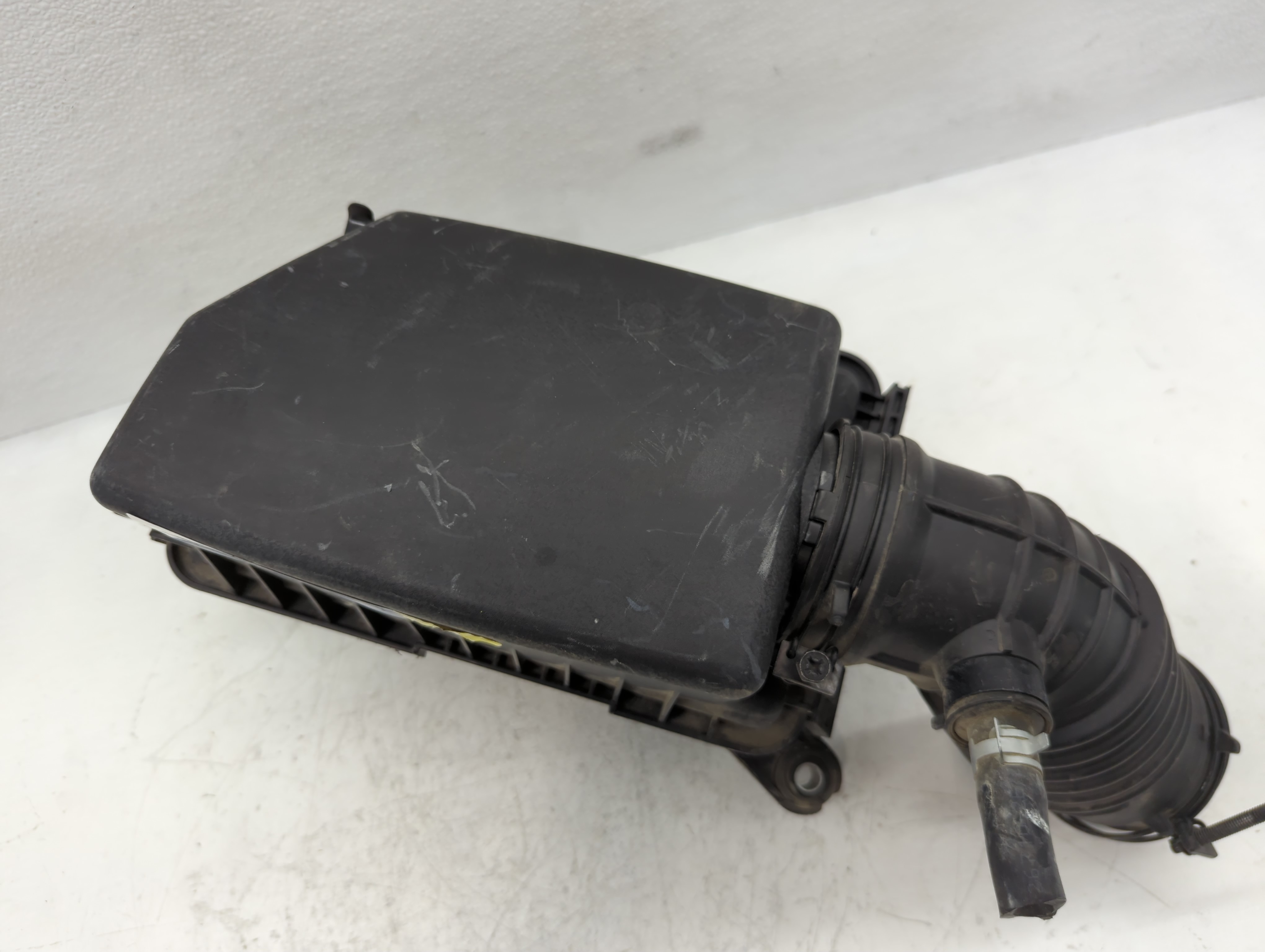 Picture of 2014-2018 Kia Forte Air Cleaner Intake-duct Hose Tube 1116249