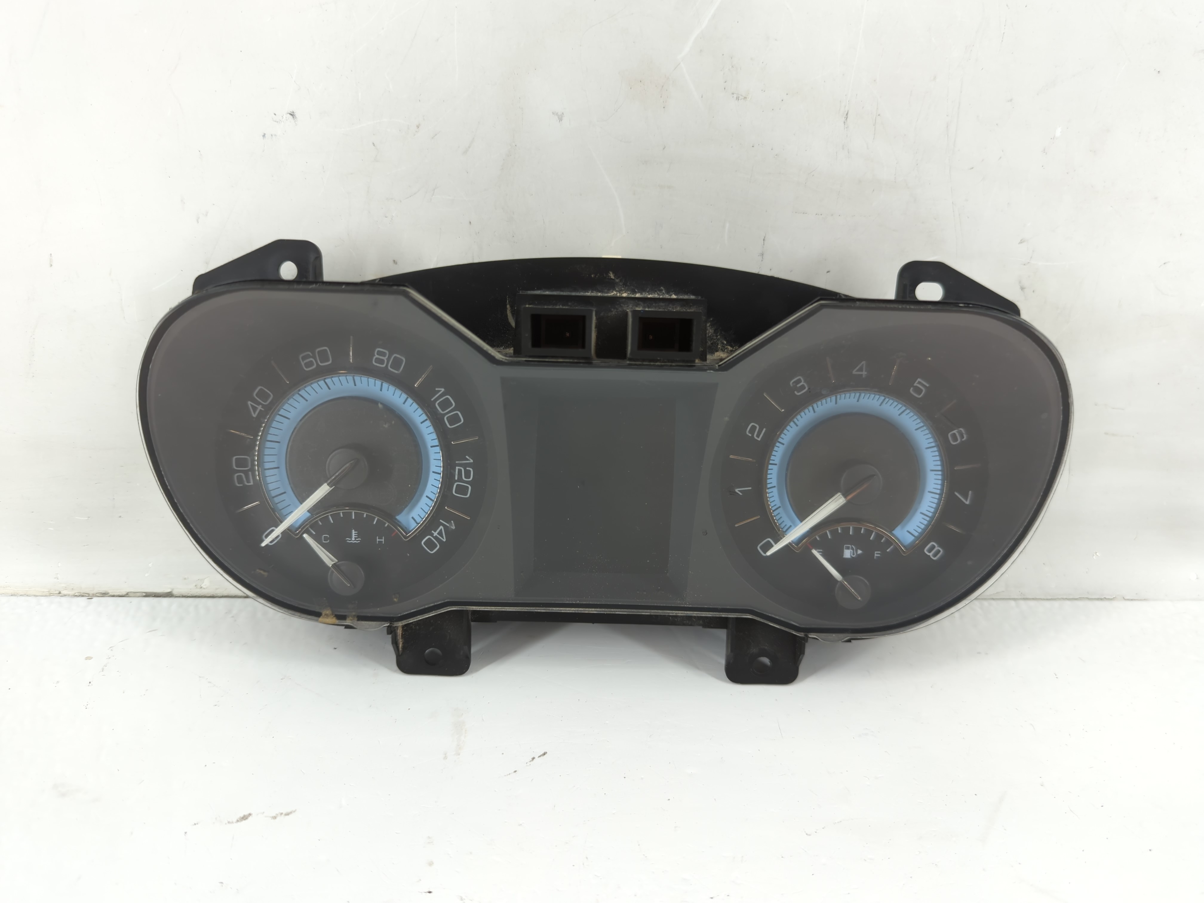 2011-2011 Buick Lacrosse Speedometer Instrument Cluster Gauges 1116301 - Oemusedautoparts1.com