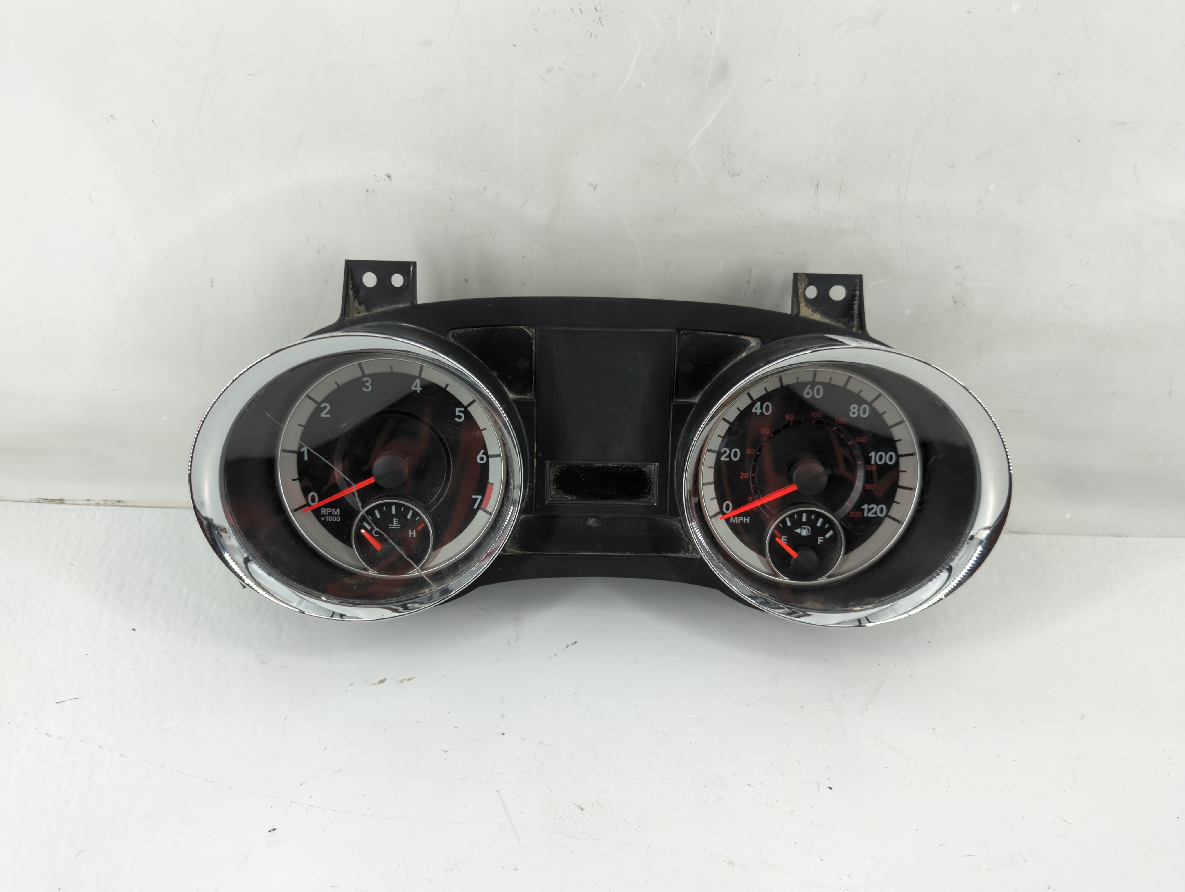 Picture of Dodge Caravan Speedometer Instrument Cluster Gauges P68241685aa 1116310