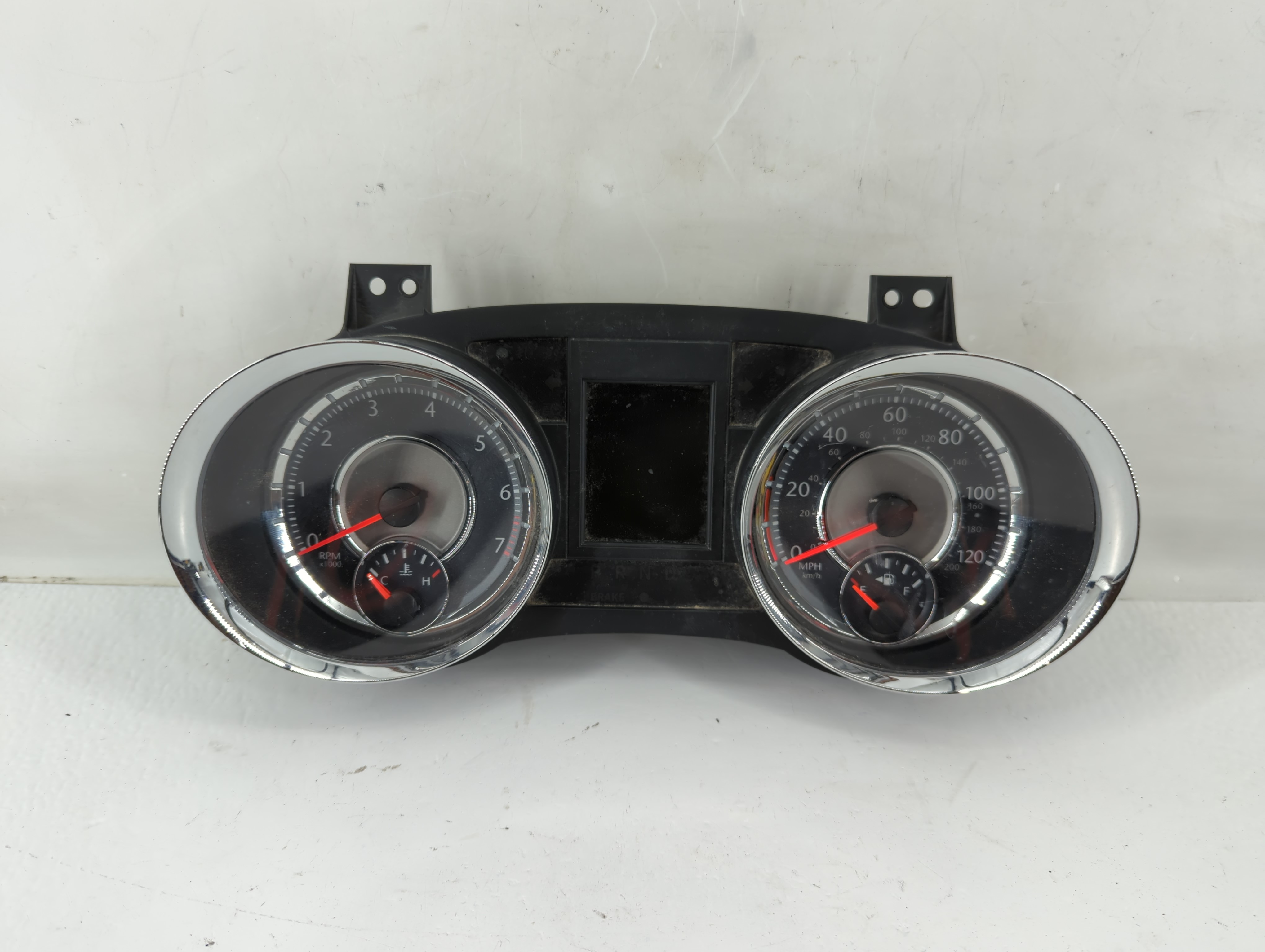 Picture of 2014-2014 Chrysler Town & Country Speedometer Instrument Cluster Gauges 1116329