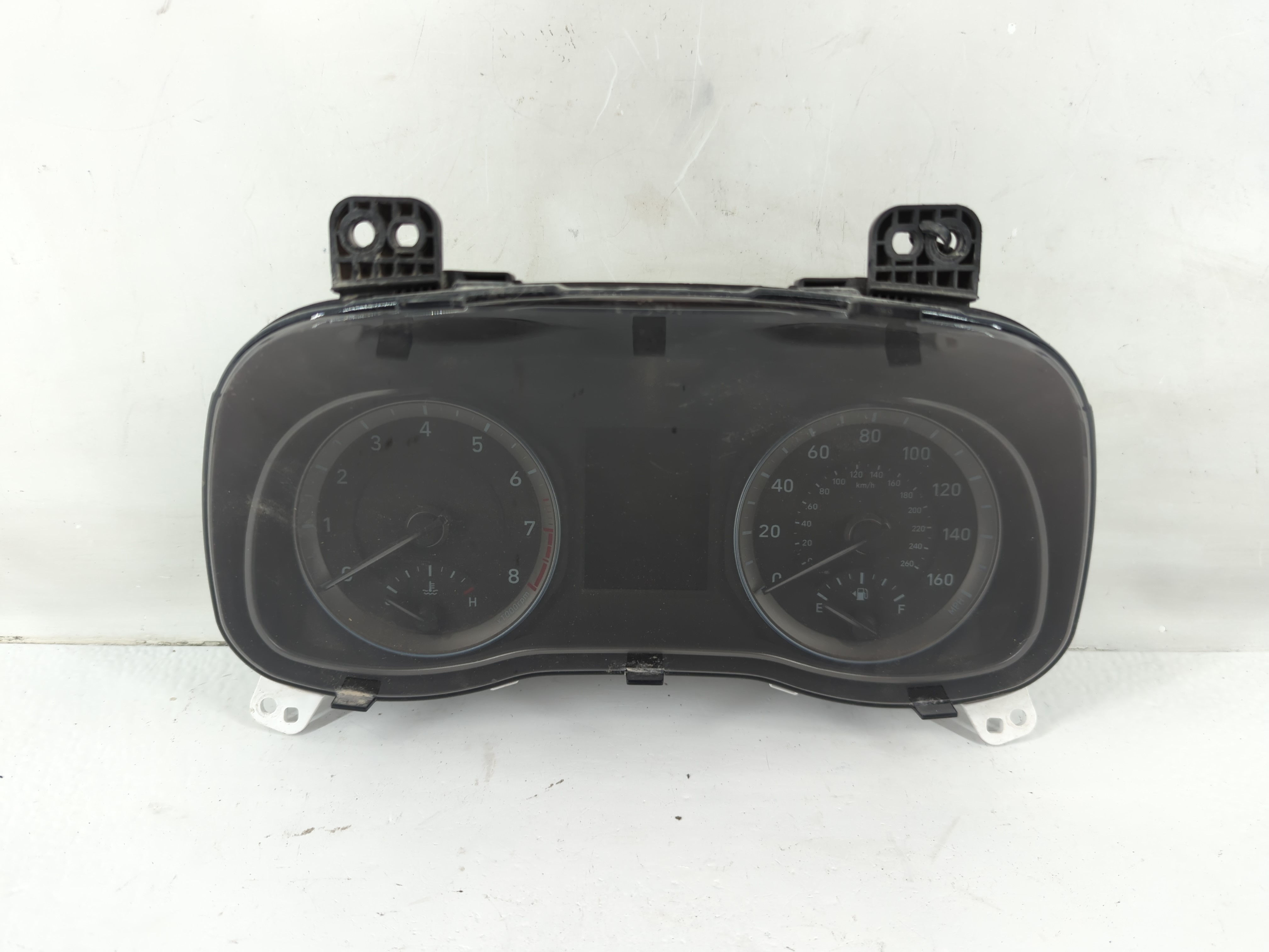 Picture of 2020-2021 Hyundai Kona Speedometer Instrument Cluster Gauges 94011j9460 1116330