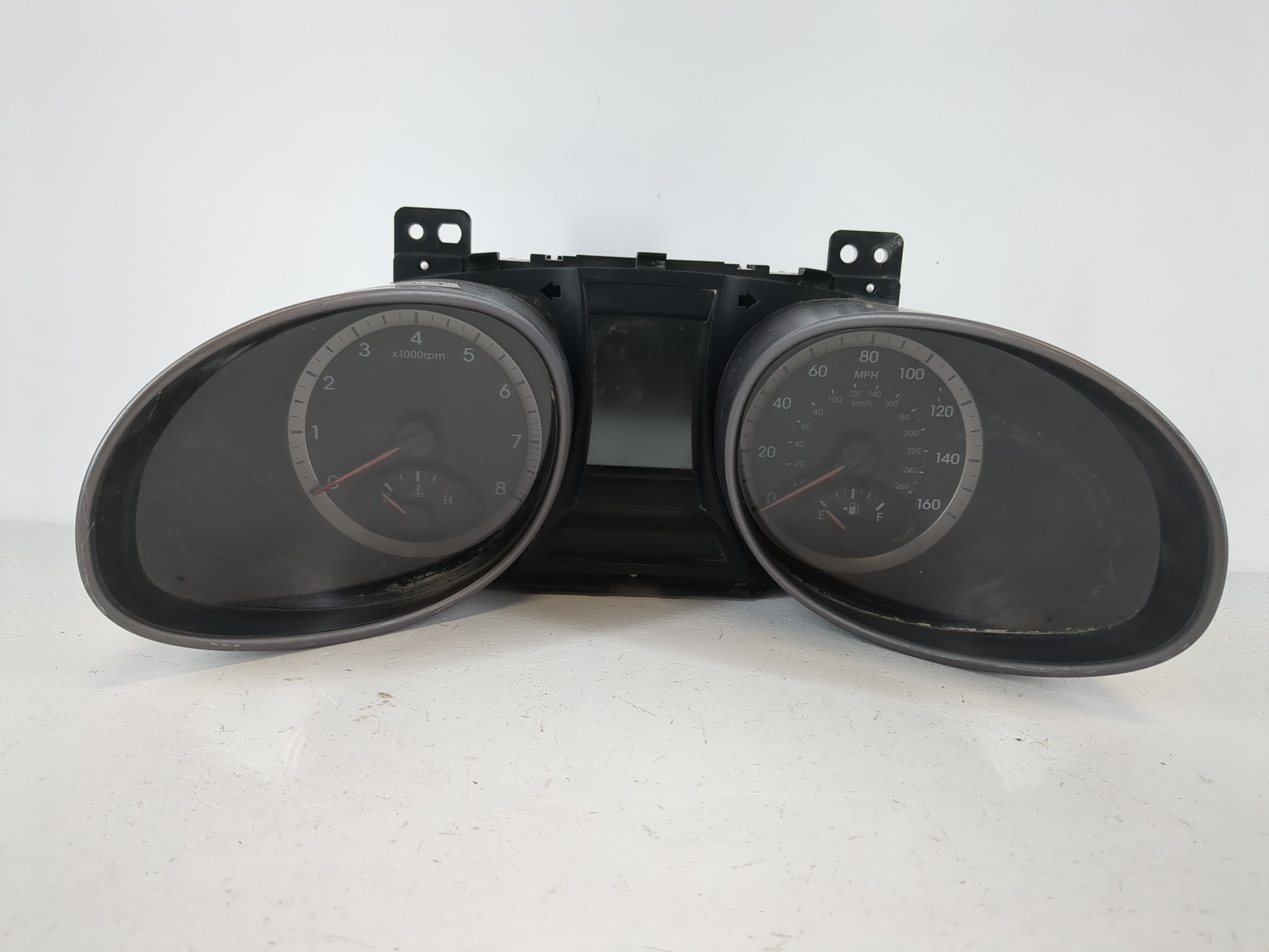 Picture of 2013-2014 Hyundai Santa Fe Speedometer Instrument Cluster Gauges 1116335