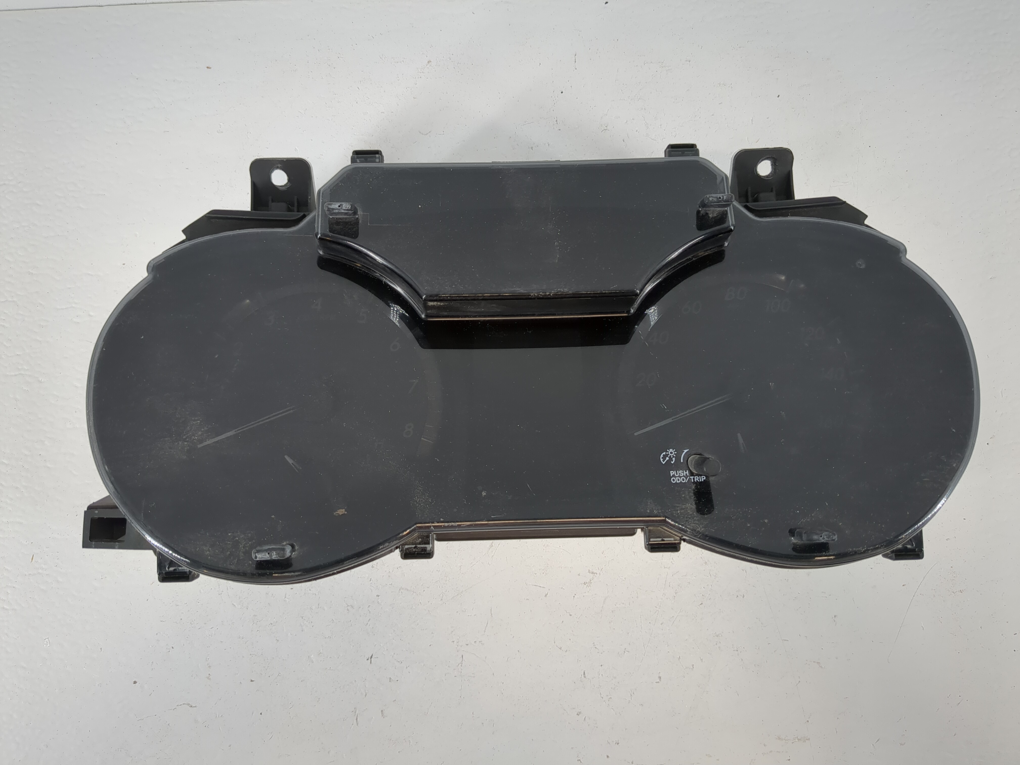 2013-2015 Toyota Avalon Speedometer Instrument Cluster Gauges 1116371 - Oemusedautoparts1.com