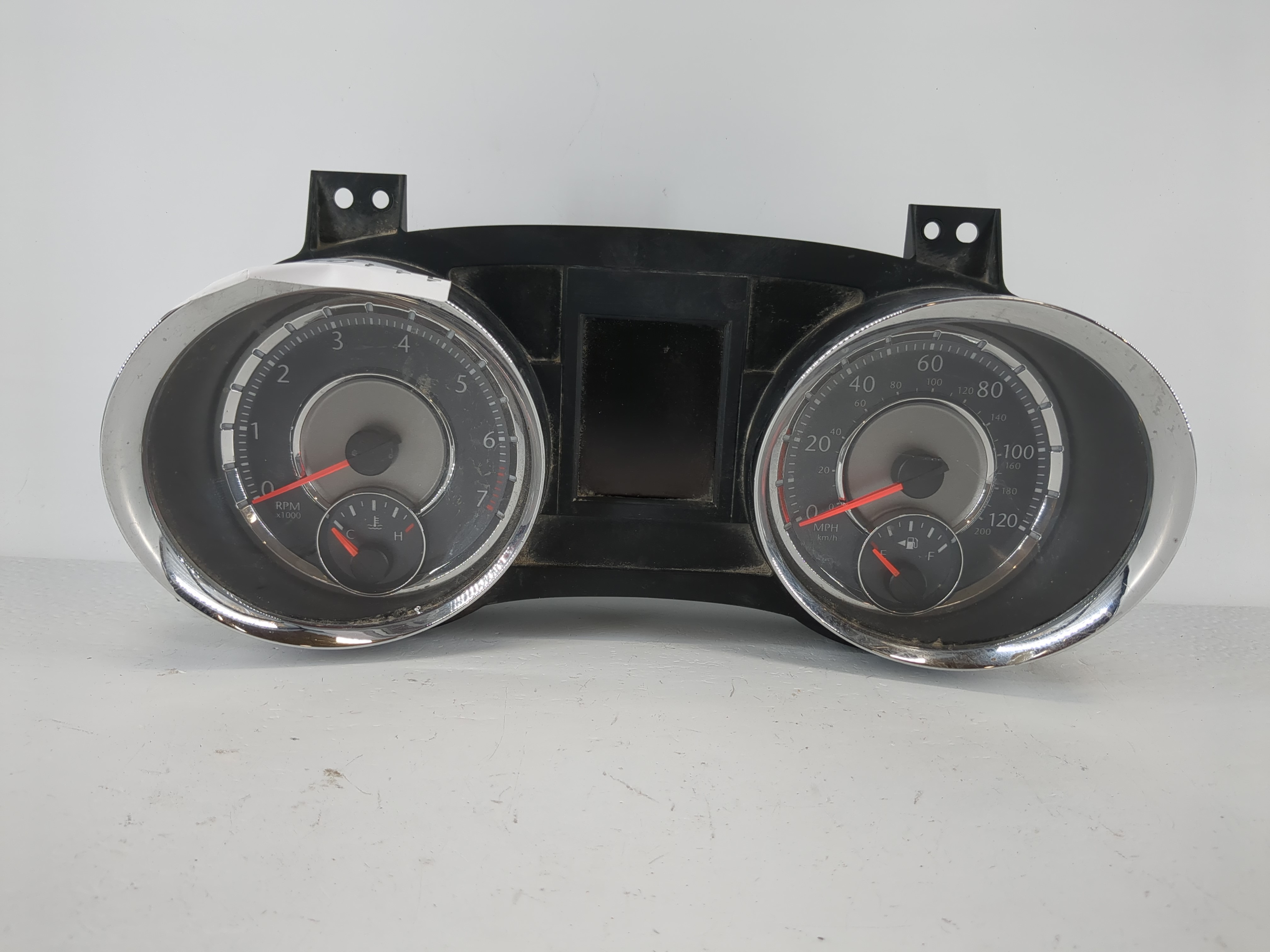 2013-2014 Chrysler Town & Country Speedometer Instrument Cluster Gauges 1116414 - Oemusedautoparts1.com