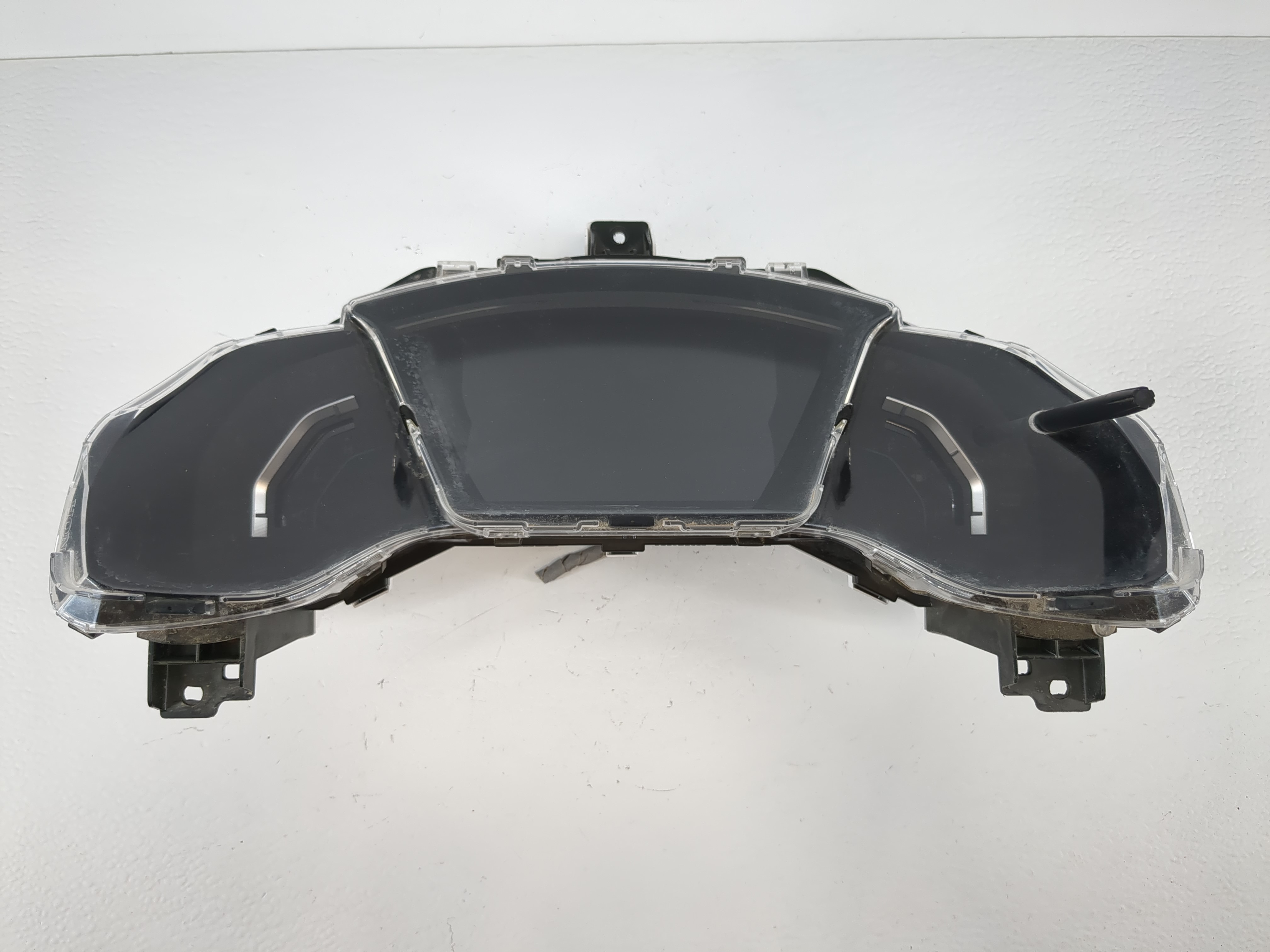 Picture of 2016-2018 Honda Civic Speedometer Instrument Cluster Gauges 1116420