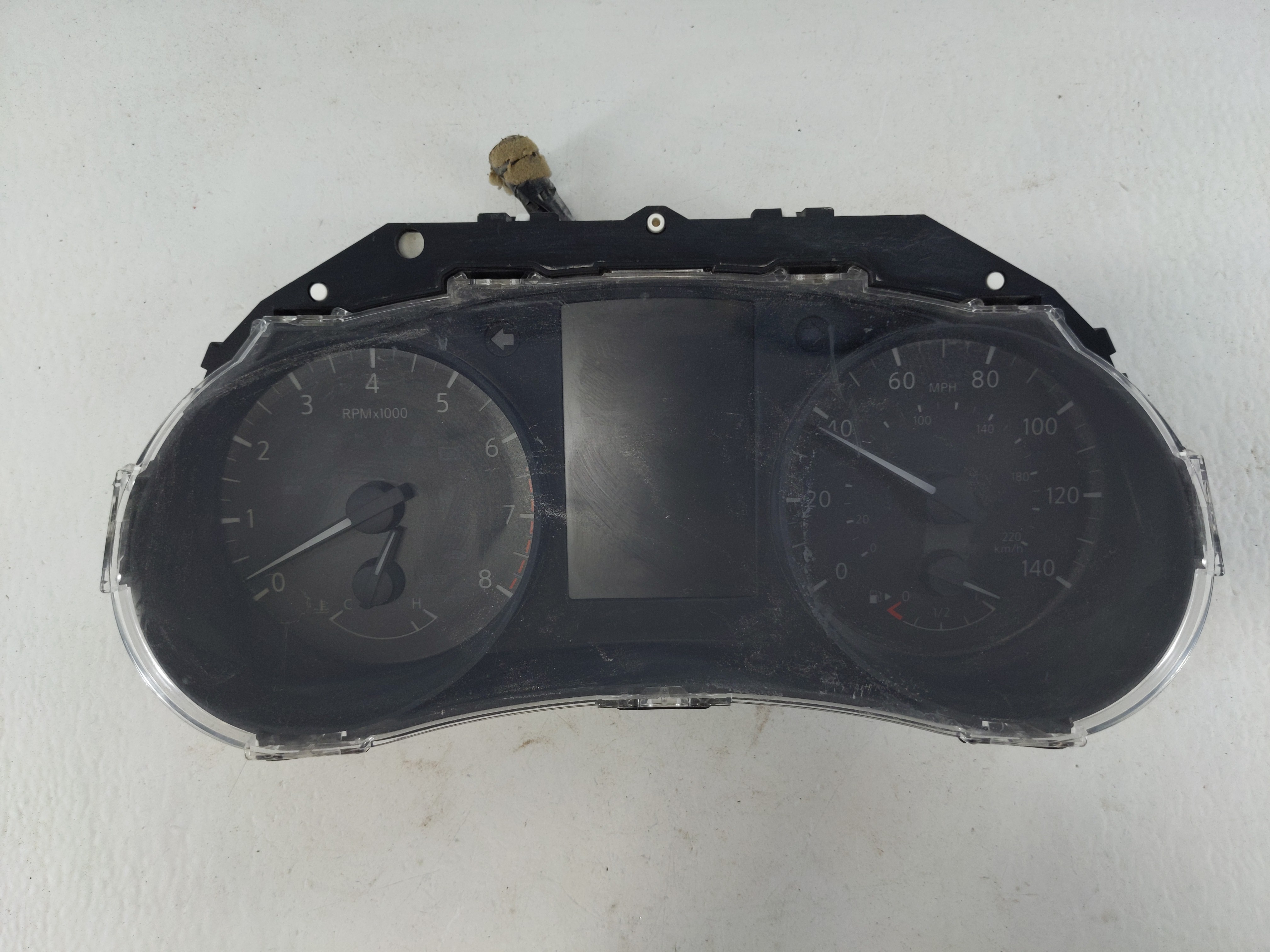 Picture of 2017-2018 Nissan Rogue Sport Speedometer Instrument Cluster Gauges 1116459
