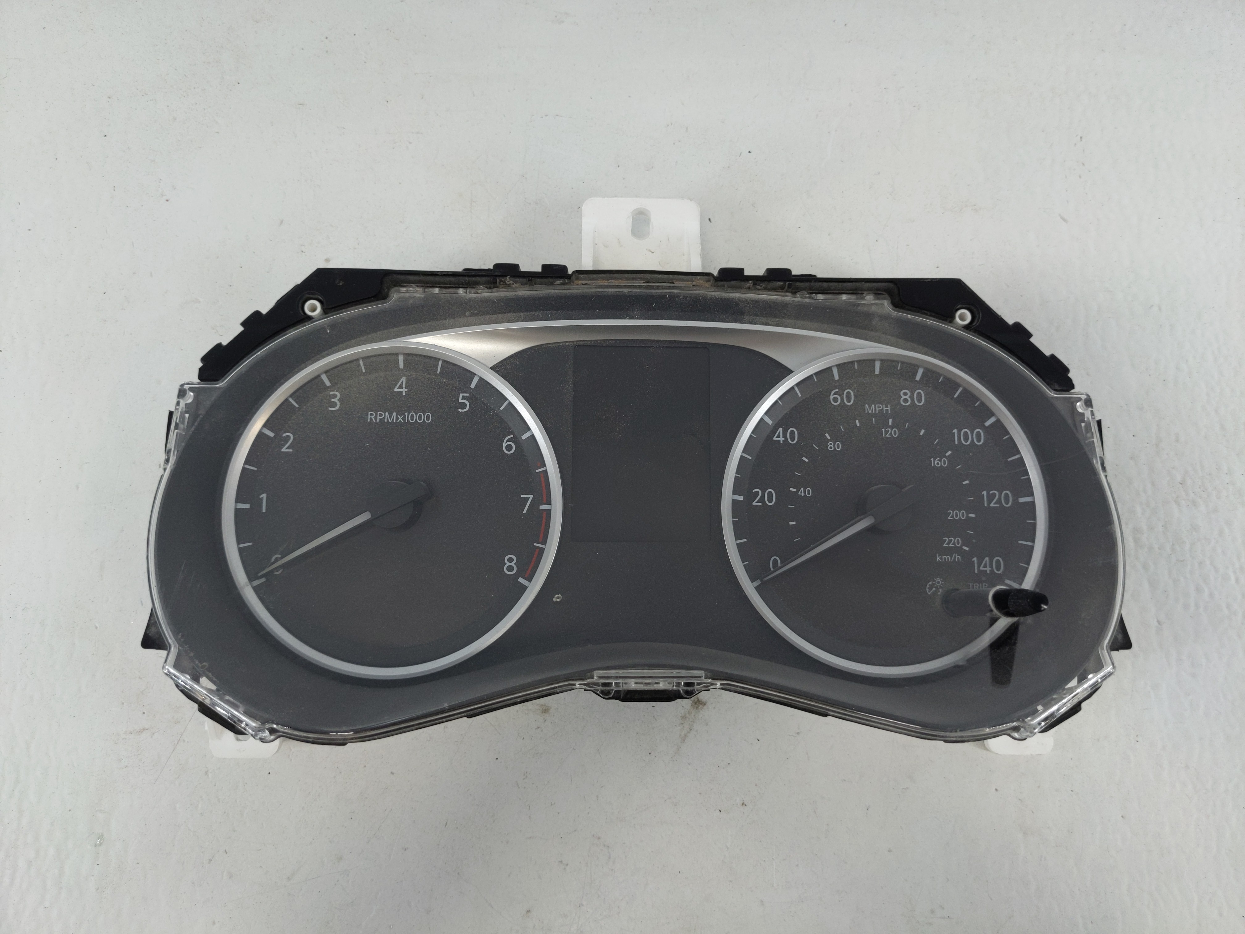 Picture of 2021-2021 Nissan Kicks Speedometer Instrument Cluster Gauges 248105r02a 1116465