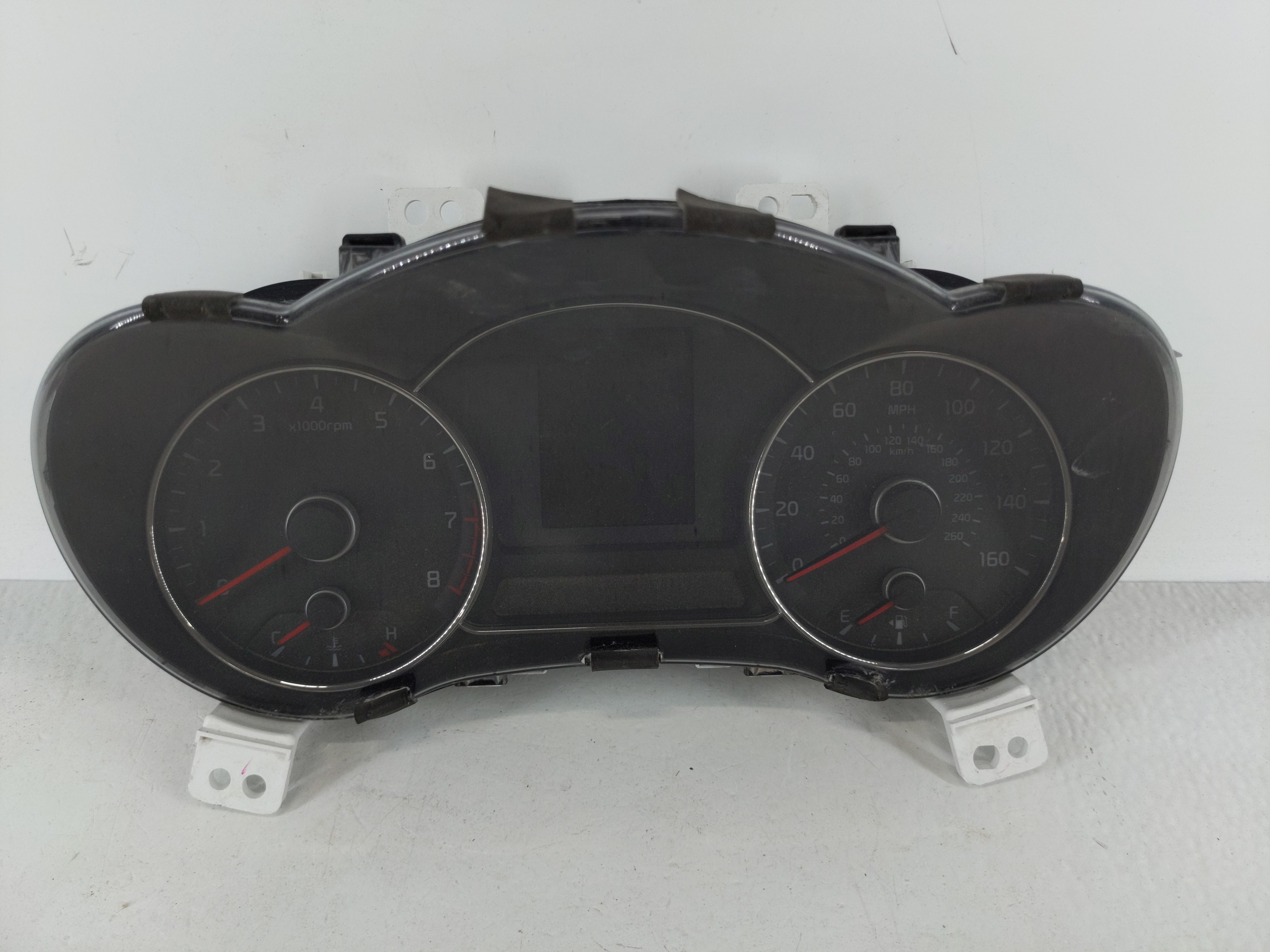 Picture of 2016-2016 Kia Forte Speedometer Instrument Cluster Gauges 1116473