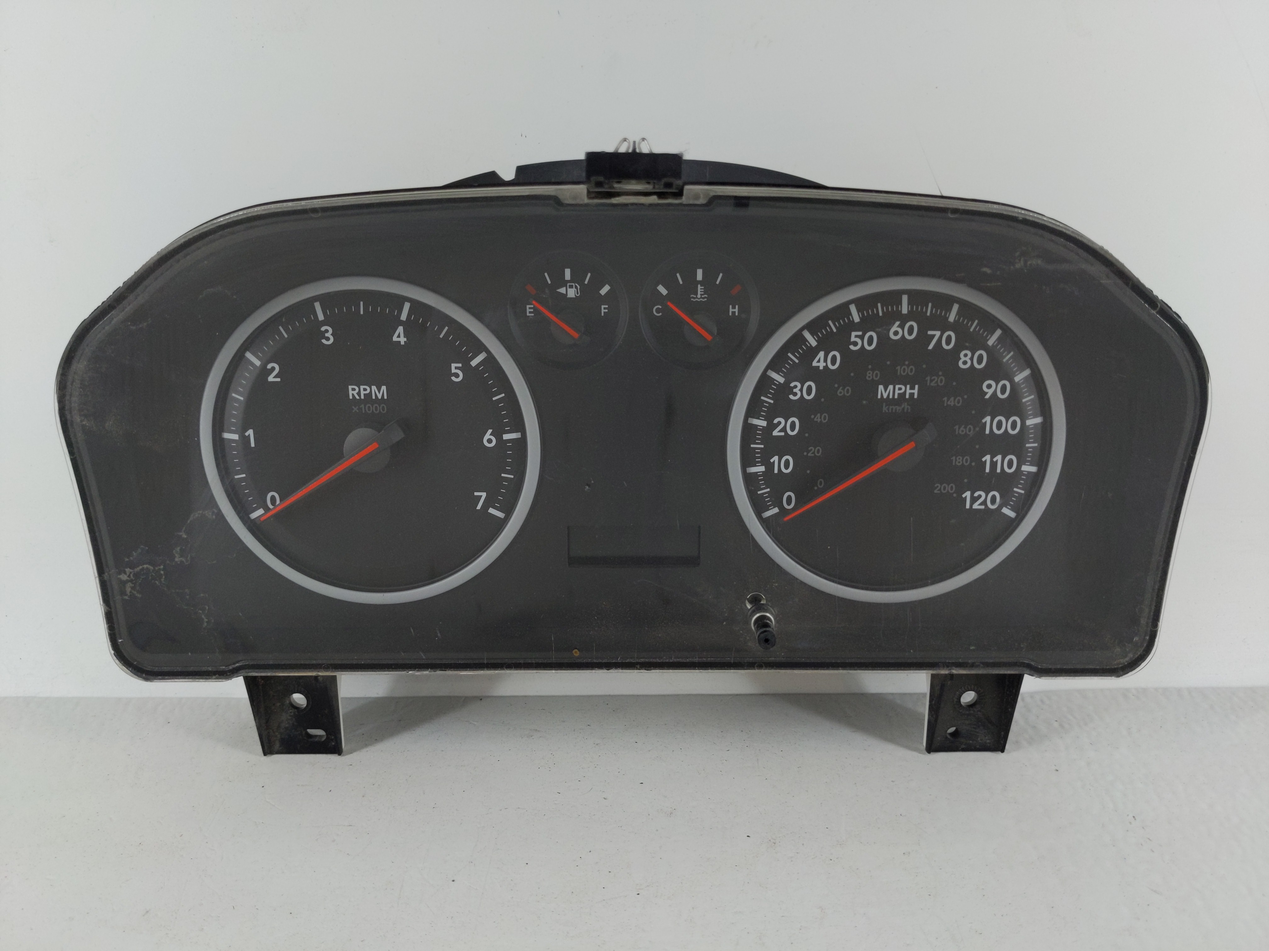 Picture of 2009-2009 Dodge Ram 1500 Speedometer Instrument Cluster Gauges 1116488